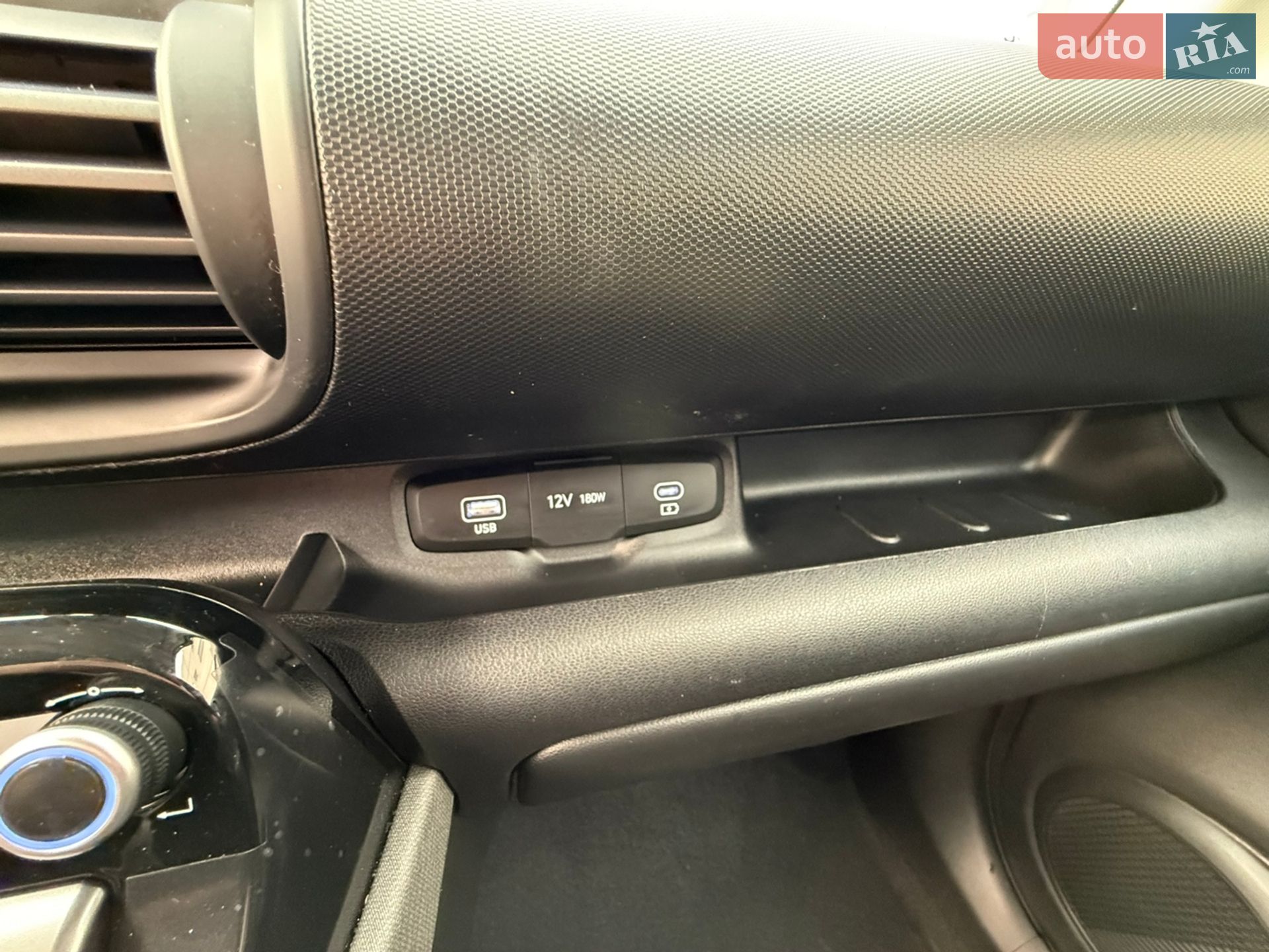 Hyundai Inster EV 2025 VIN KMHB55125SW017623 фото оголошення 21 з 60