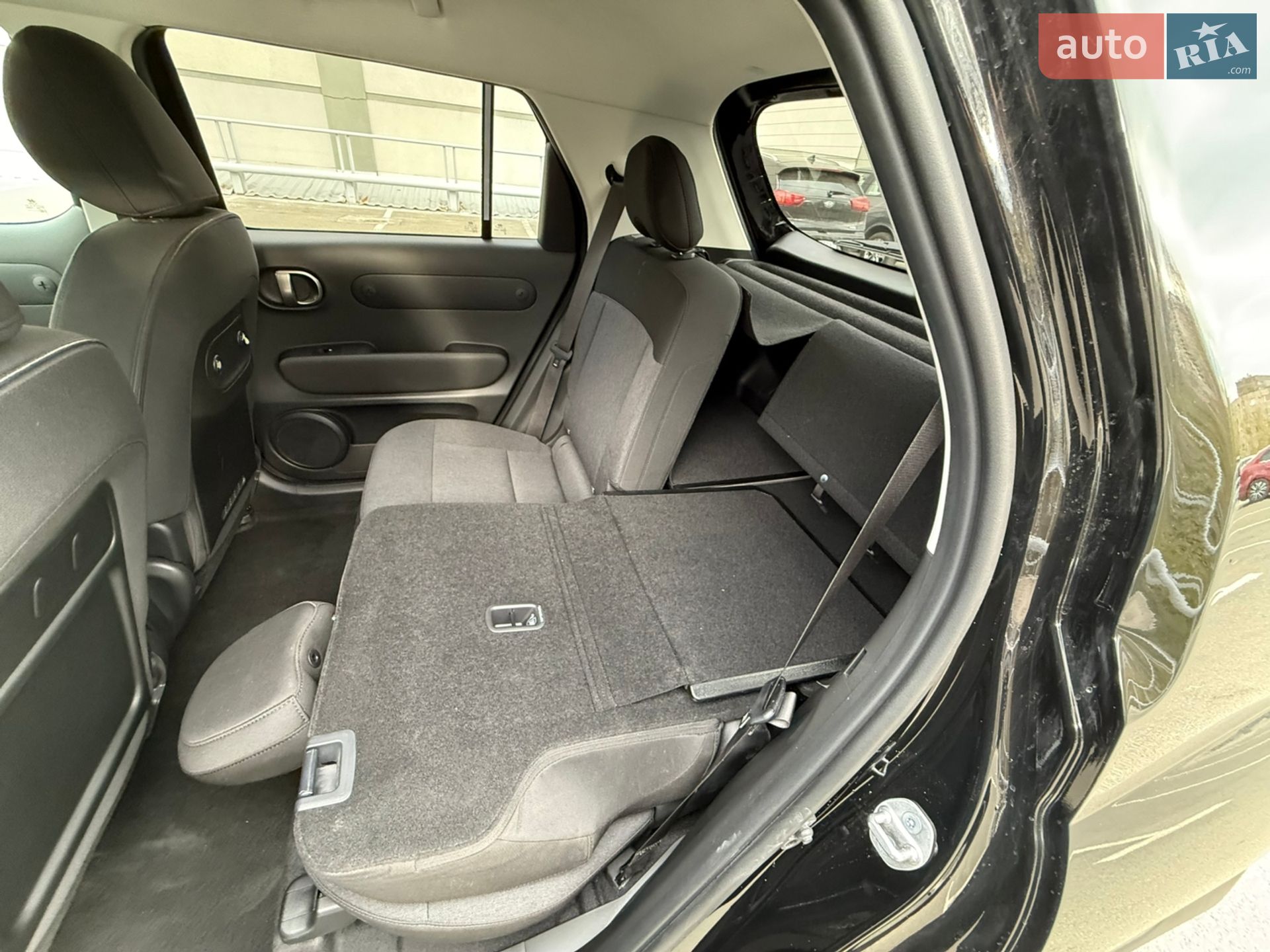 Hyundai Inster EV 2025 VIN KMHB55125SW017623 фото оголошення 47 з 60