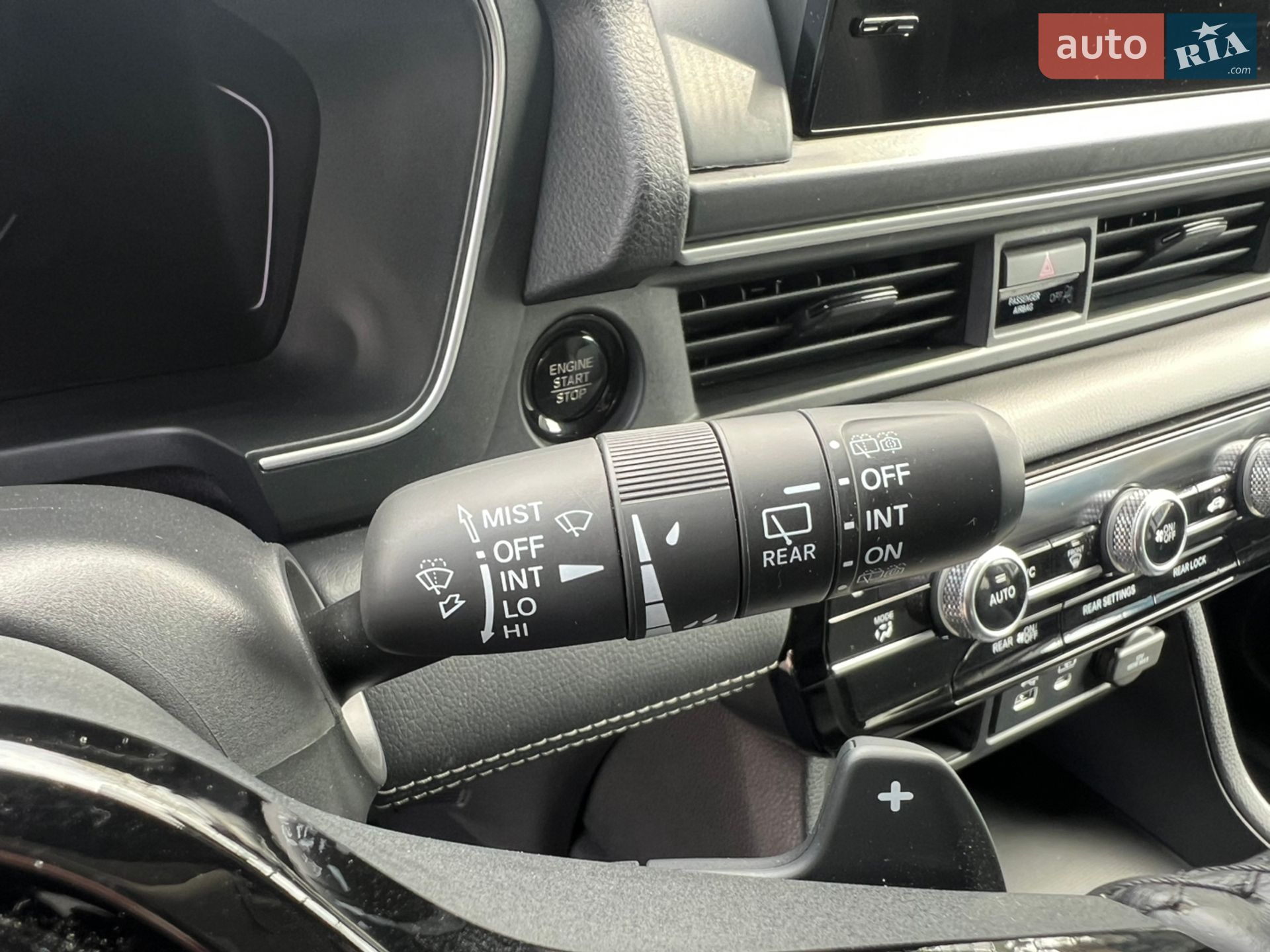 Honda Pilot 2023 VIN 5FNYG1H49PB003700 фото оголошення 4 з 43