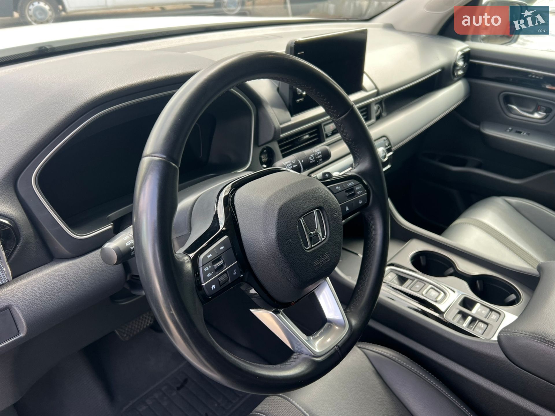 Honda Pilot 2023 VIN 5FNYG1H49PB003700 фото оголошення 19 з 43