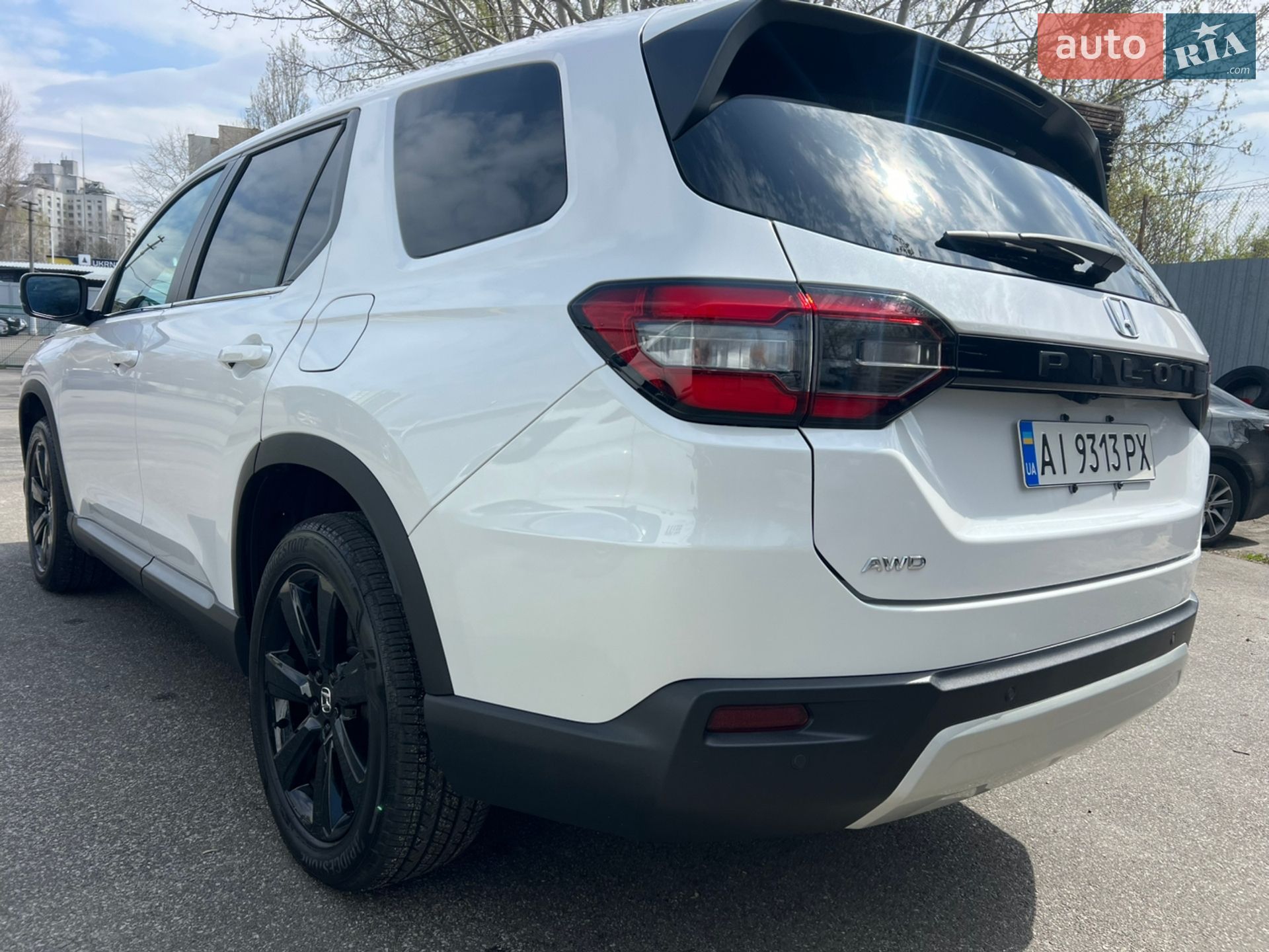 Honda Pilot 2023 VIN 5FNYG1H49PB003700 фото оголошення 36 з 43