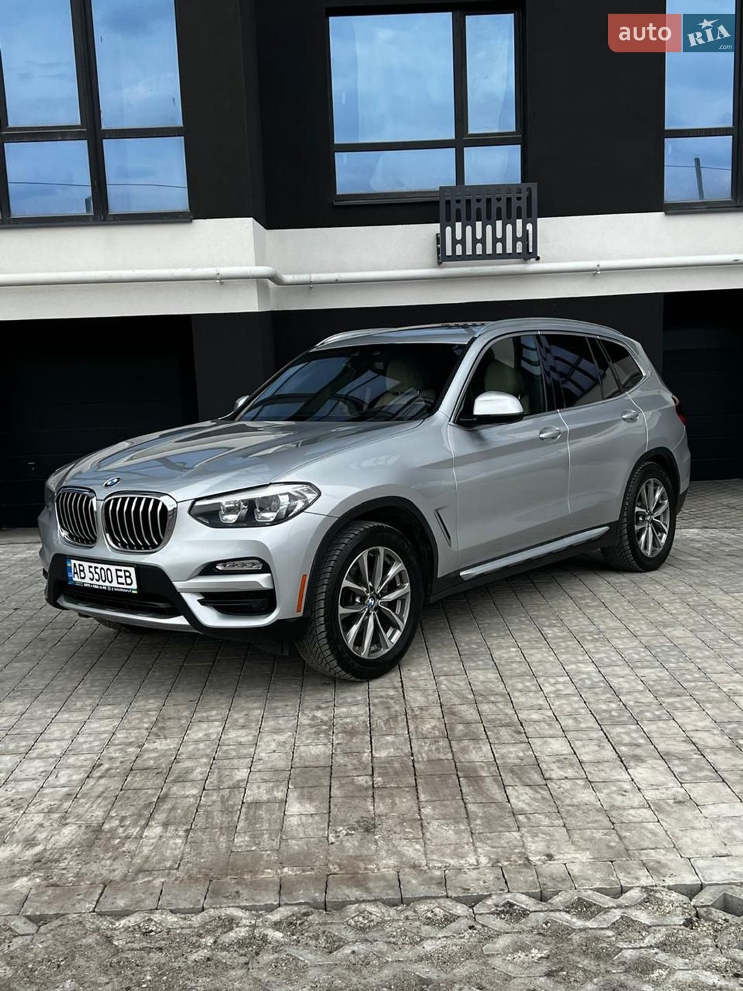 BMW X3 2019 VIN 5UXTR7C51KLR50578 фото оголошення 5 з 39