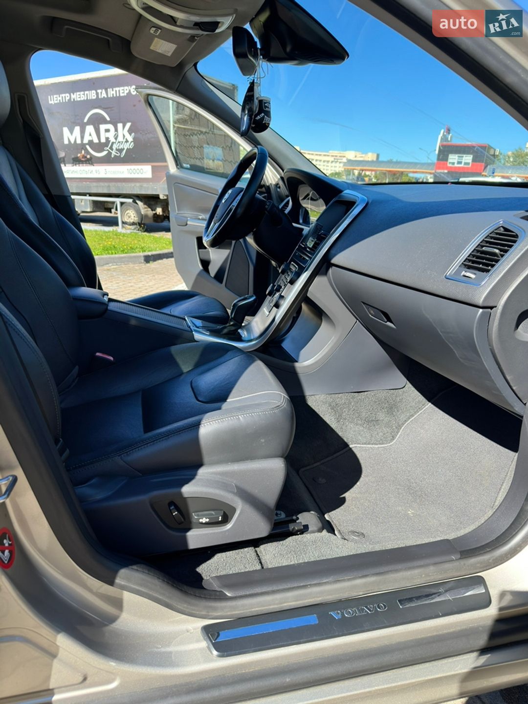 Volvo XC60 2014 VIN YV440MDCXF2620474 фото оголошення 24 з 29