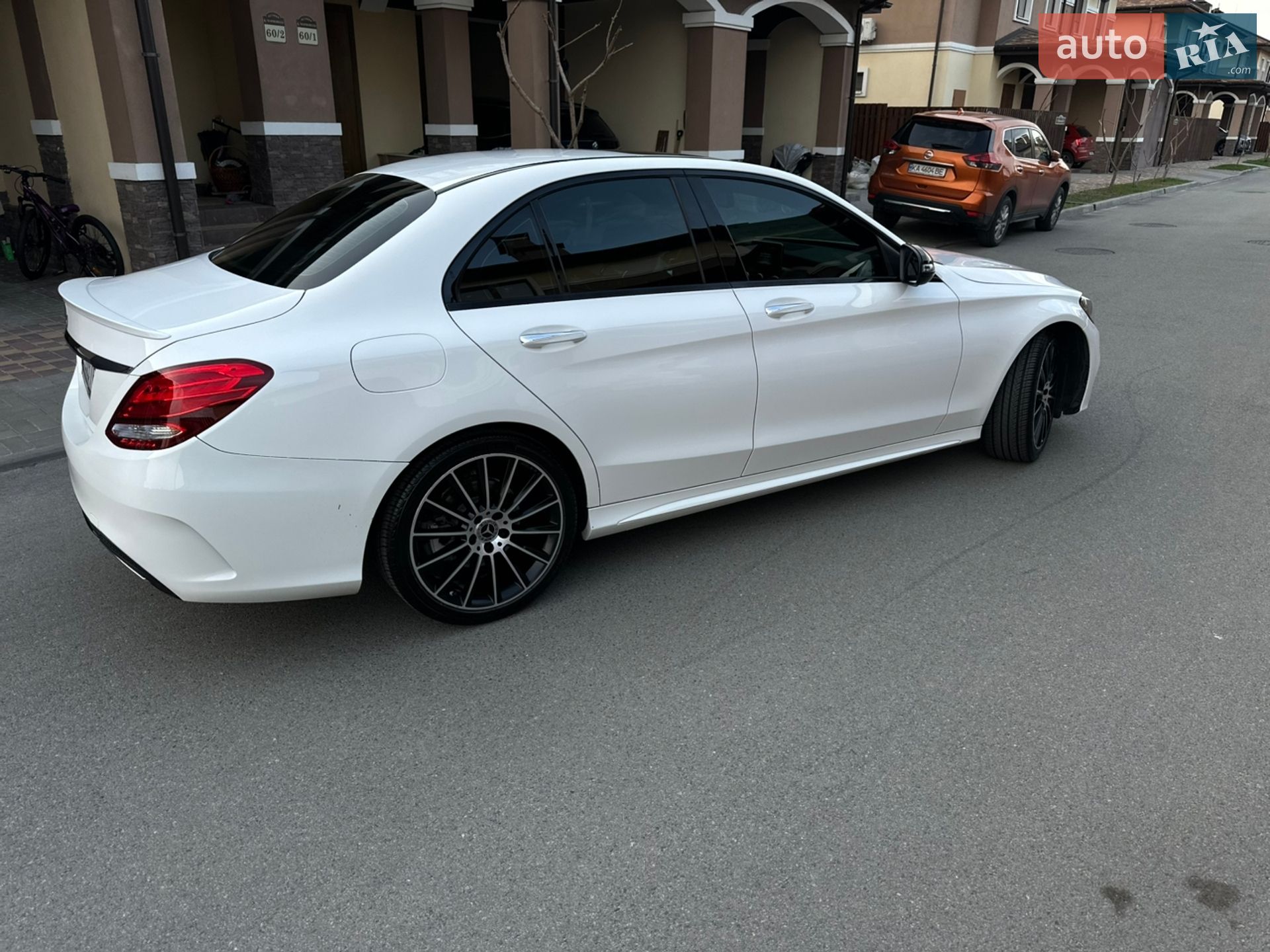 Mercedes-Benz C-Class 2018 VIN 55SWF4JB0JU265017 фото оголошення 6 з 45