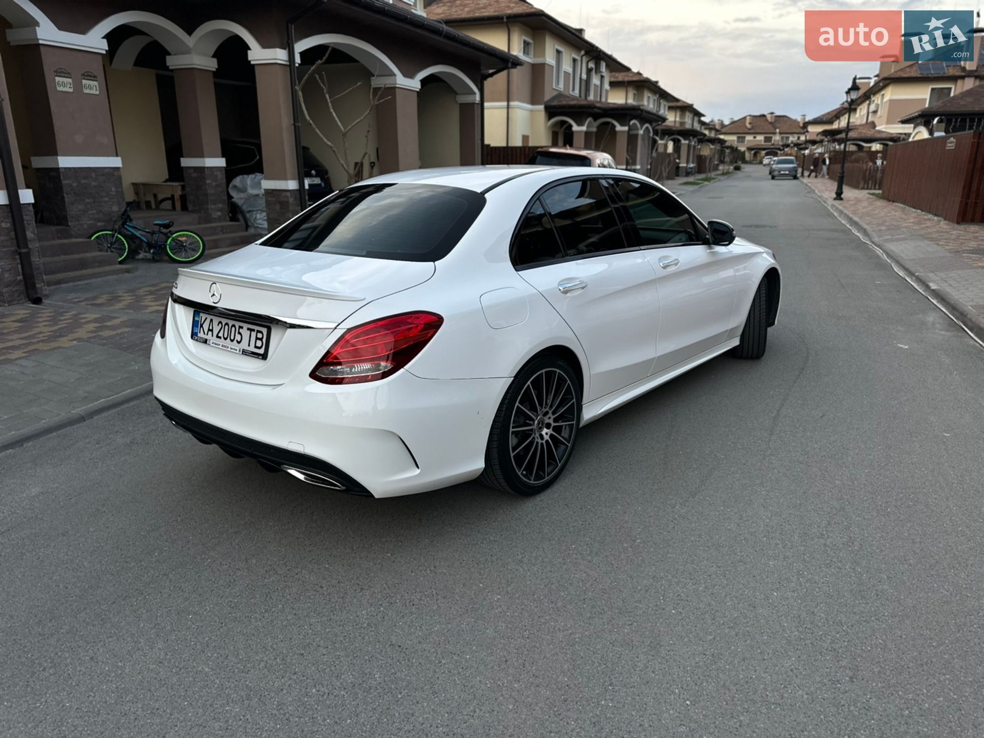 Mercedes-Benz C-Class 2018 VIN 55SWF4JB0JU265017 фото оголошення 7 з 45