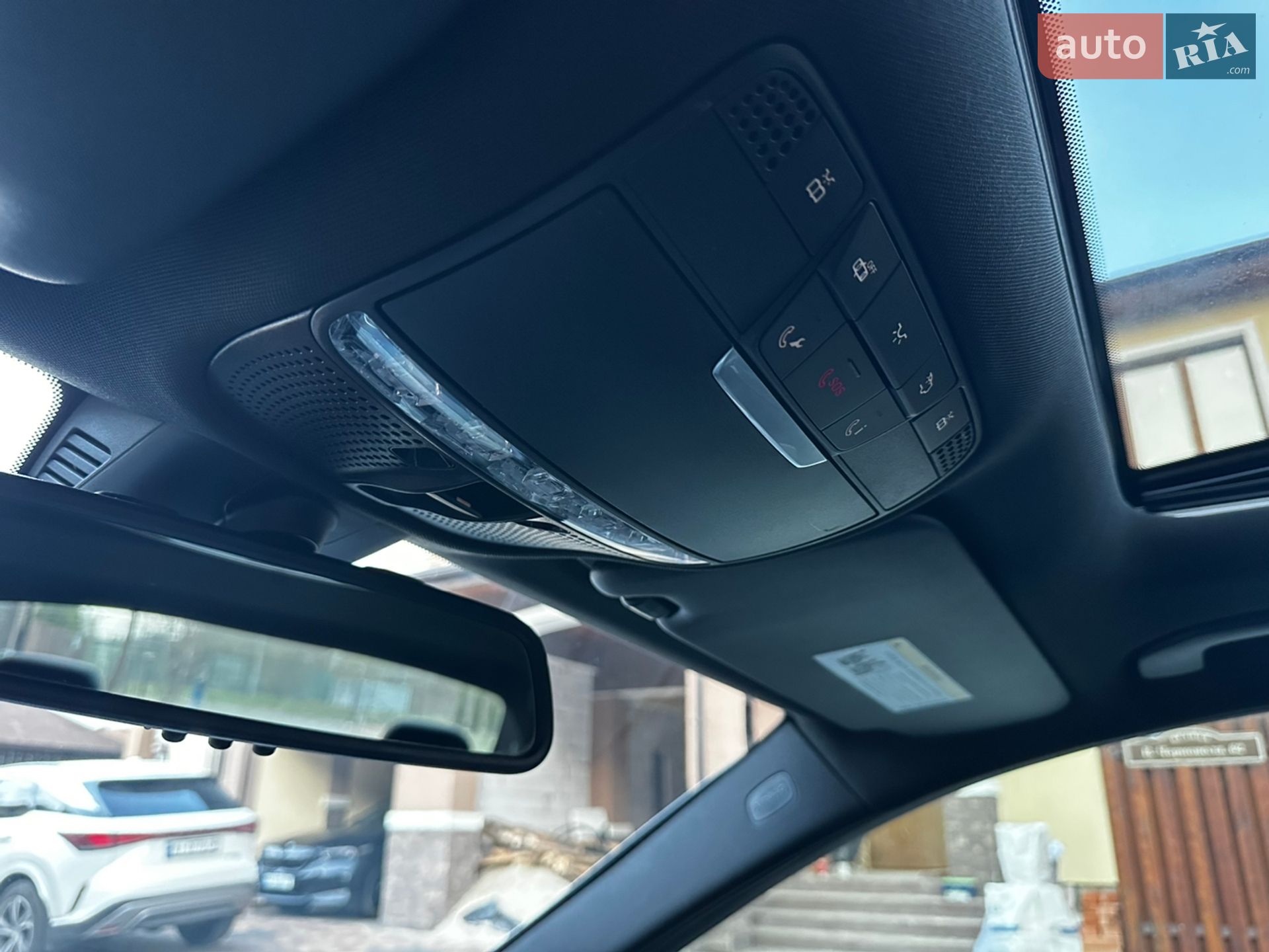 Mercedes-Benz C-Class 2018 VIN 55SWF4JB0JU265017 фото оголошення 45 з 45
