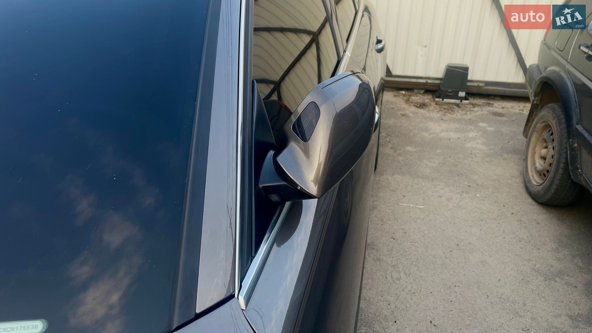 Audi A6 2012 VIN WAUJGAFC9CN175536 фото оголошення 3 з 10