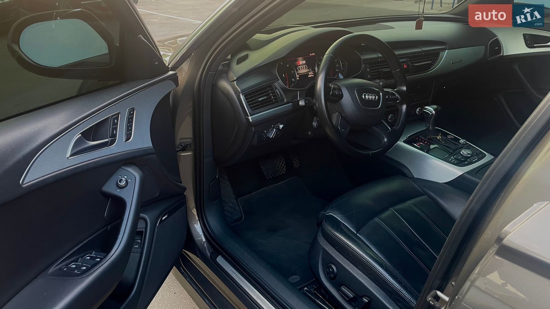 Audi A6 2012 VIN WAUJGAFC9CN175536 фото оголошення 7 з 10