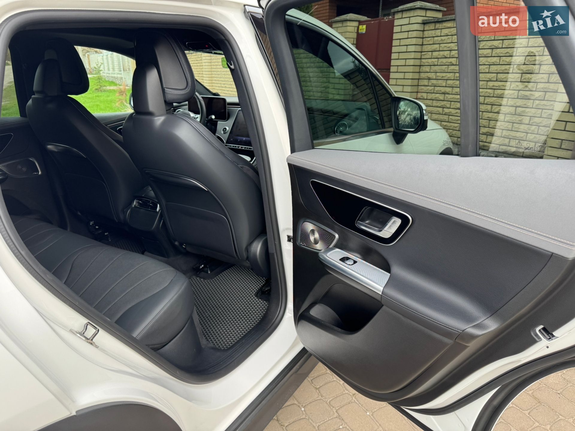 Mercedes-Benz EQE SUV 2024 VIN 4JGGM2BB0RA045505 фото оголошення 39 з 44