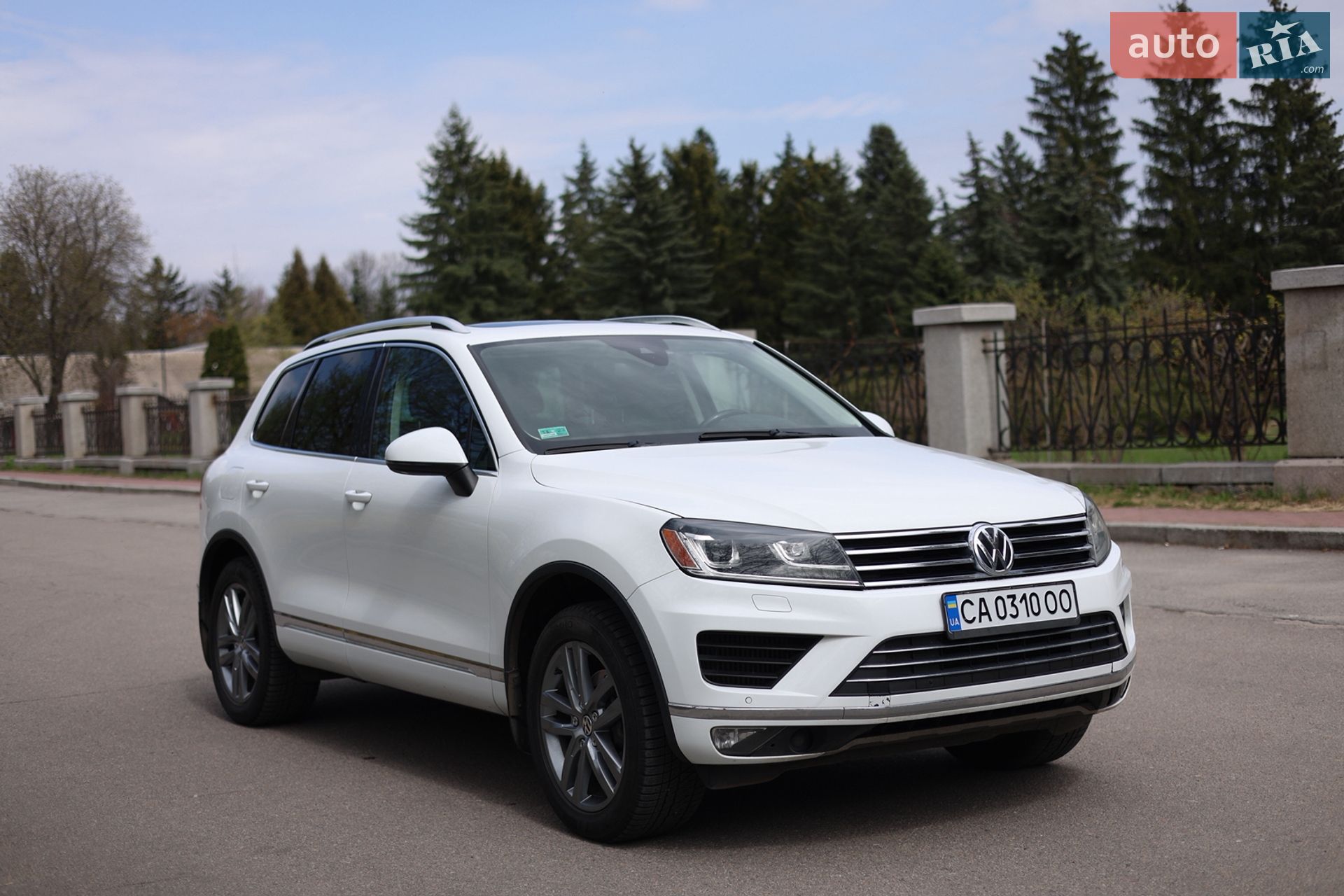 Volkswagen Touareg 2014 VIN WVGEP9BPXFD003310 фото оголошення 3 з 26