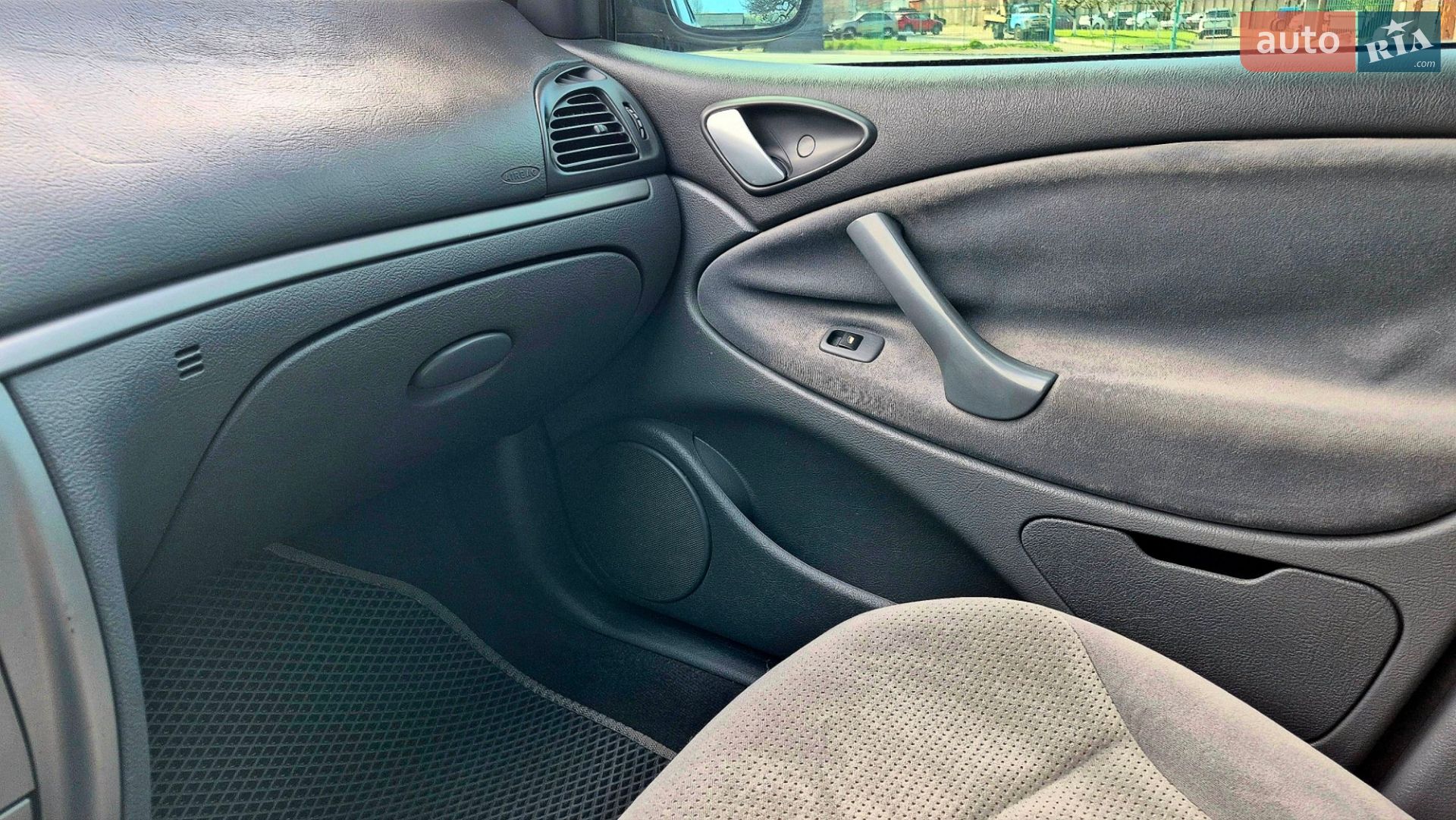Citroen C5 2006 VIN VF7RC6FYC76777377 фото оголошення 41 з 51