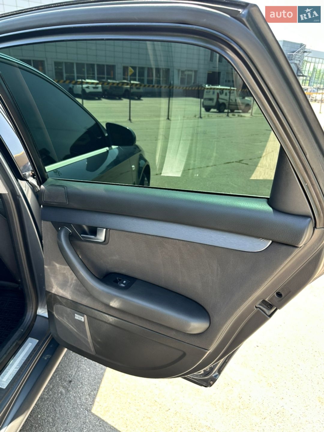 Audi A4 2006 VIN WAUZZZ8E87A039695 фото оголошення 15 з 25