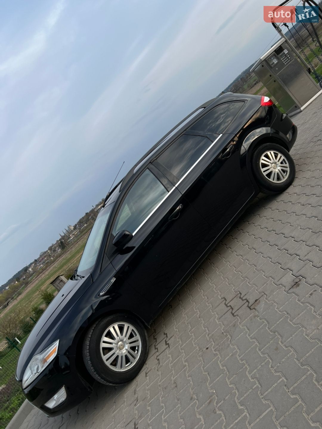 Ford Mondeo 2010 VIN WF0GXXGBBGAU27775 фото оголошення 27 з 29