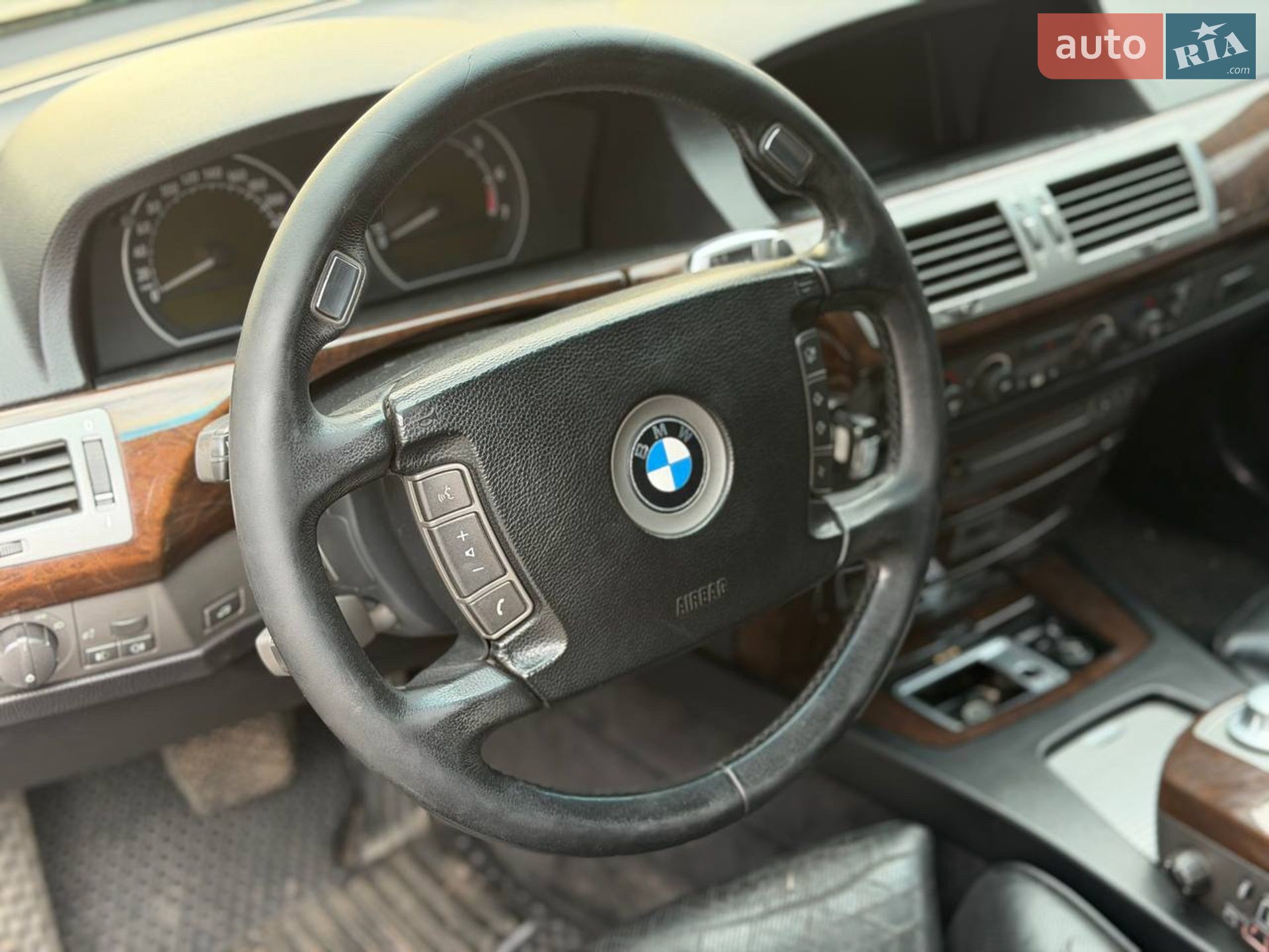 BMW 7 Series 2004 VIN WBAGL61020DM63237 фото оголошення 8 з 12