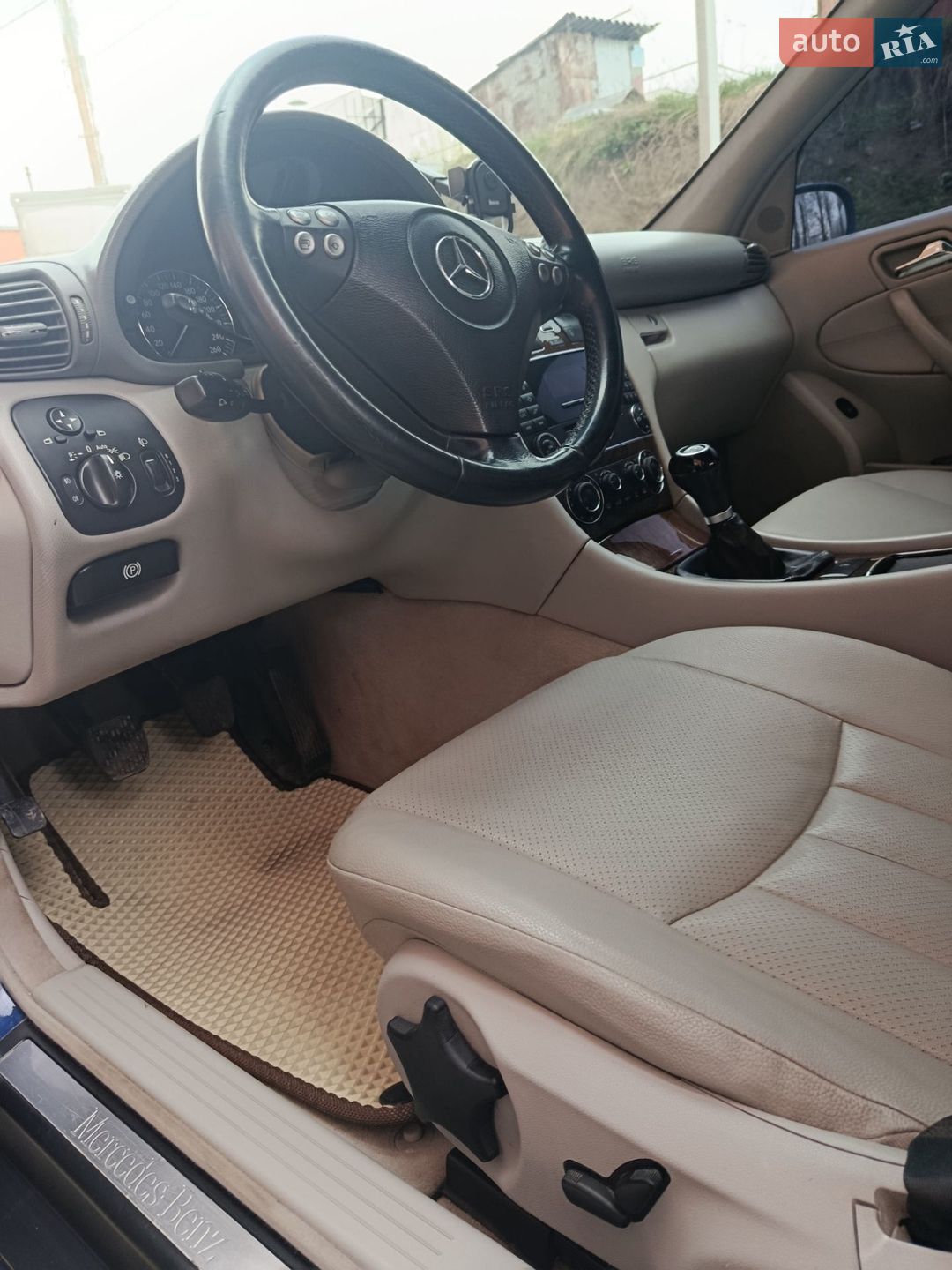 Mercedes-Benz C-Class 2007 VIN WDB2032081F937972 фото оголошення 17 з 35