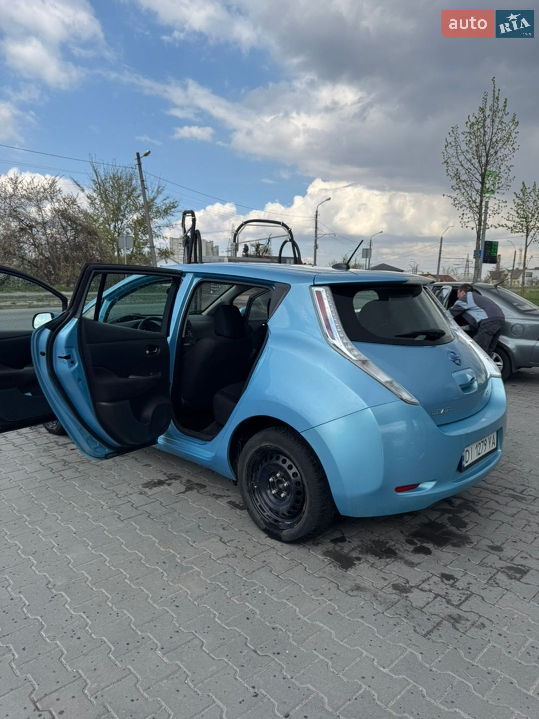 Nissan Leaf 2015 VIN 1N4AZ0CP0FC325957 фото оголошення 4 з 17