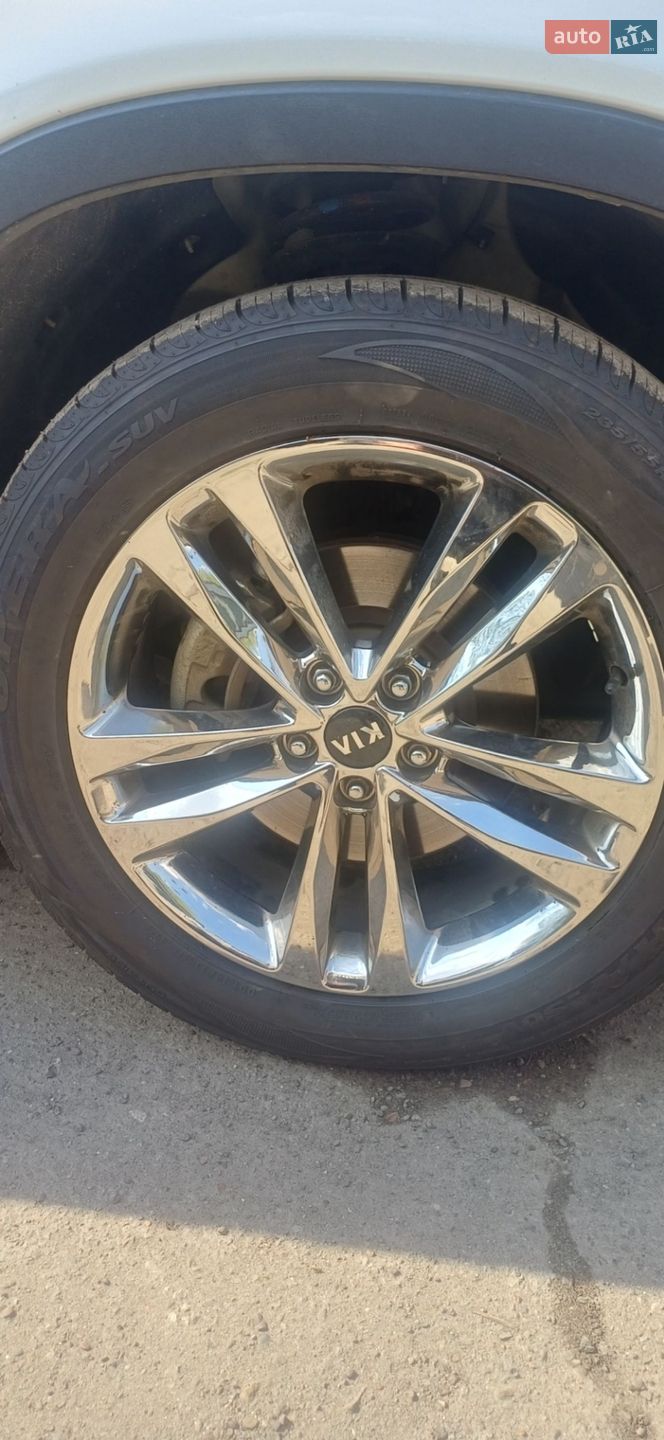 Kia Sorento 2014 VIN KNAKW815BEA583400 фото оголошення 7 з 52