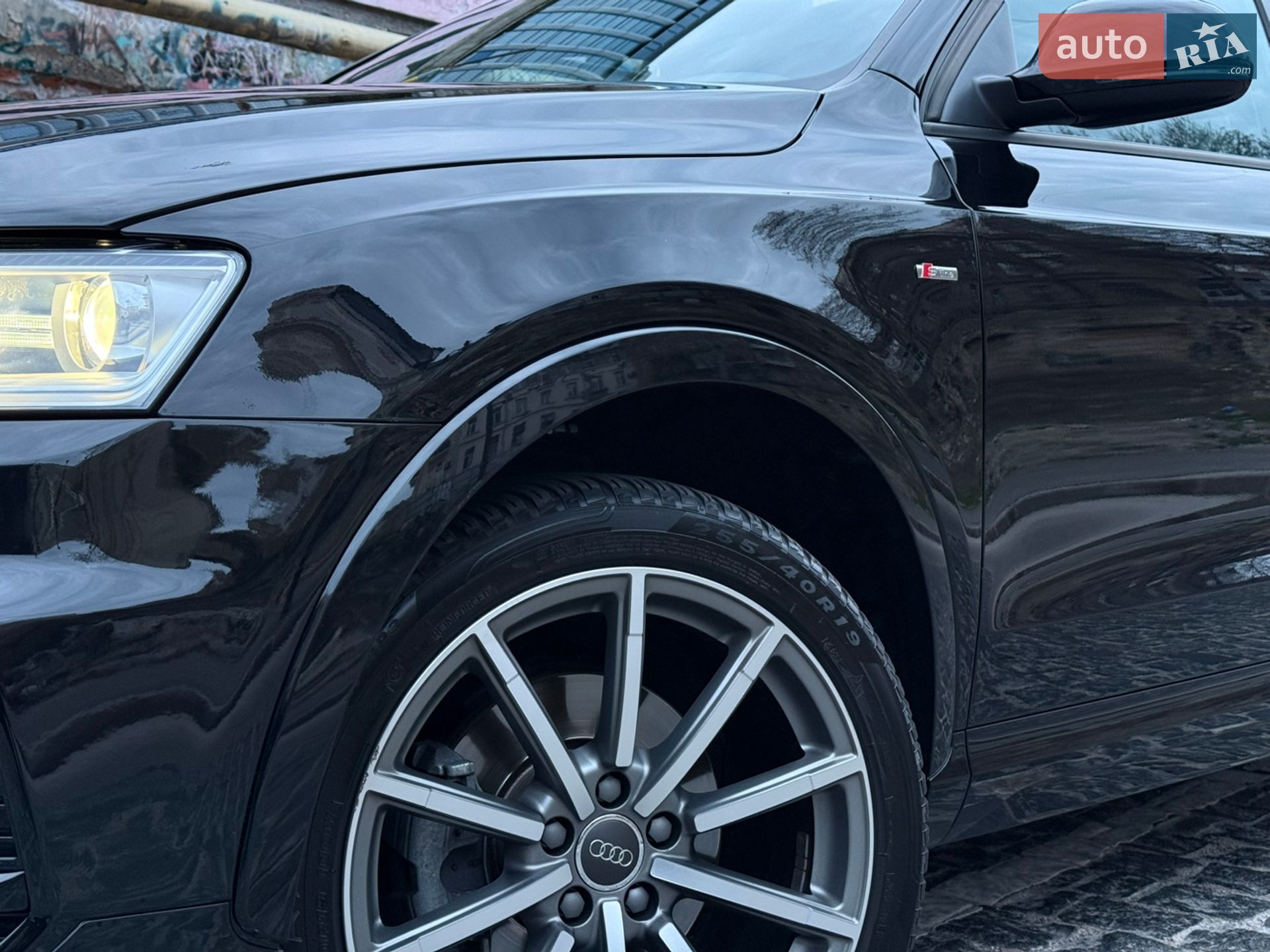 Audi Q3 2017 VIN WA1BCCFS1JR020033 фото оголошення 4 з 8