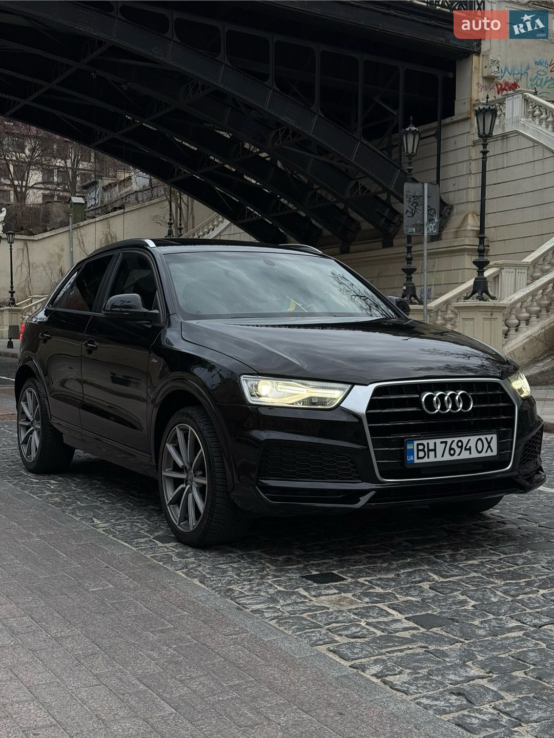 Audi Q3 2017 VIN WA1BCCFS1JR020033 фото оголошення 3 з 8