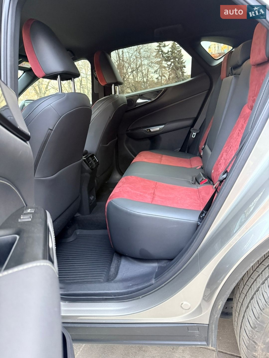 Lexus NX 2022 VIN JTJCFBAZ402001805 фото оголошення 22 з 40