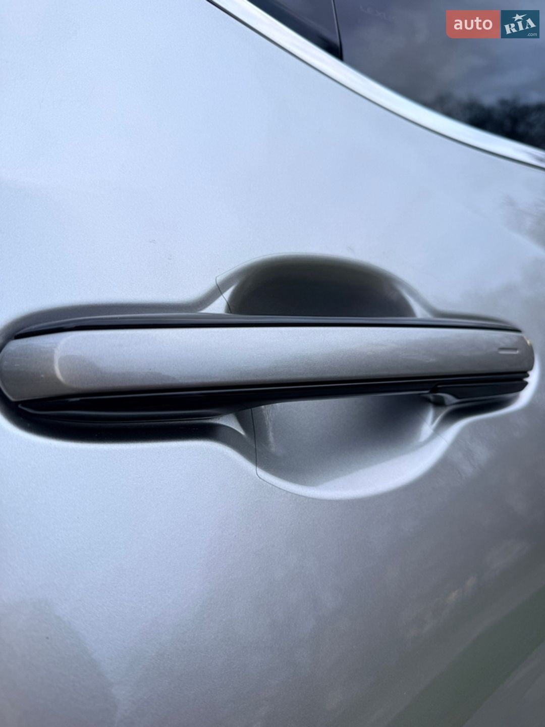 Lexus NX 2022 VIN JTJCFBAZ402001805 фото оголошення 27 з 40