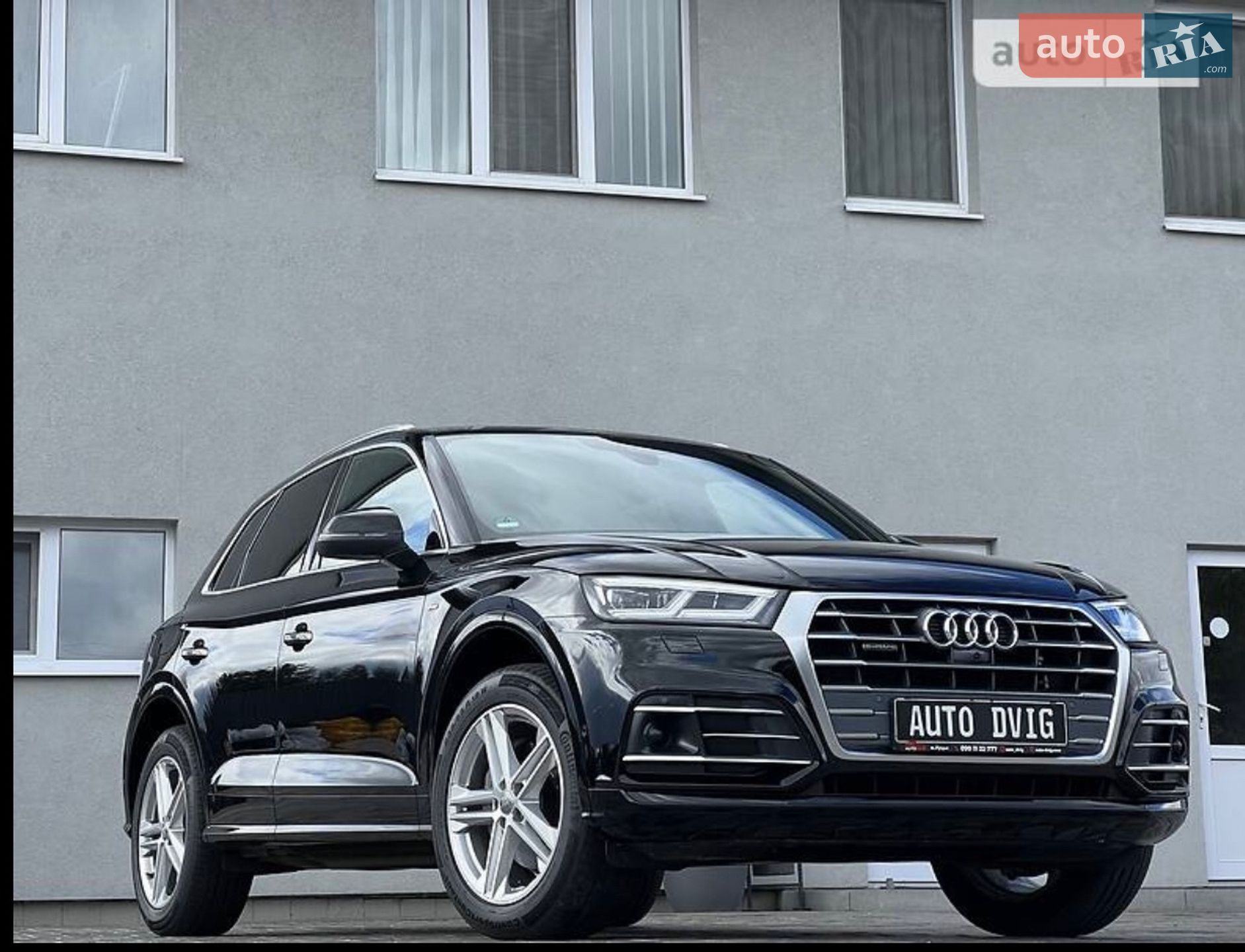 Audi Q5 2018 VIN WAUZZZFY2K2012086 фото оголошення 2 з 32