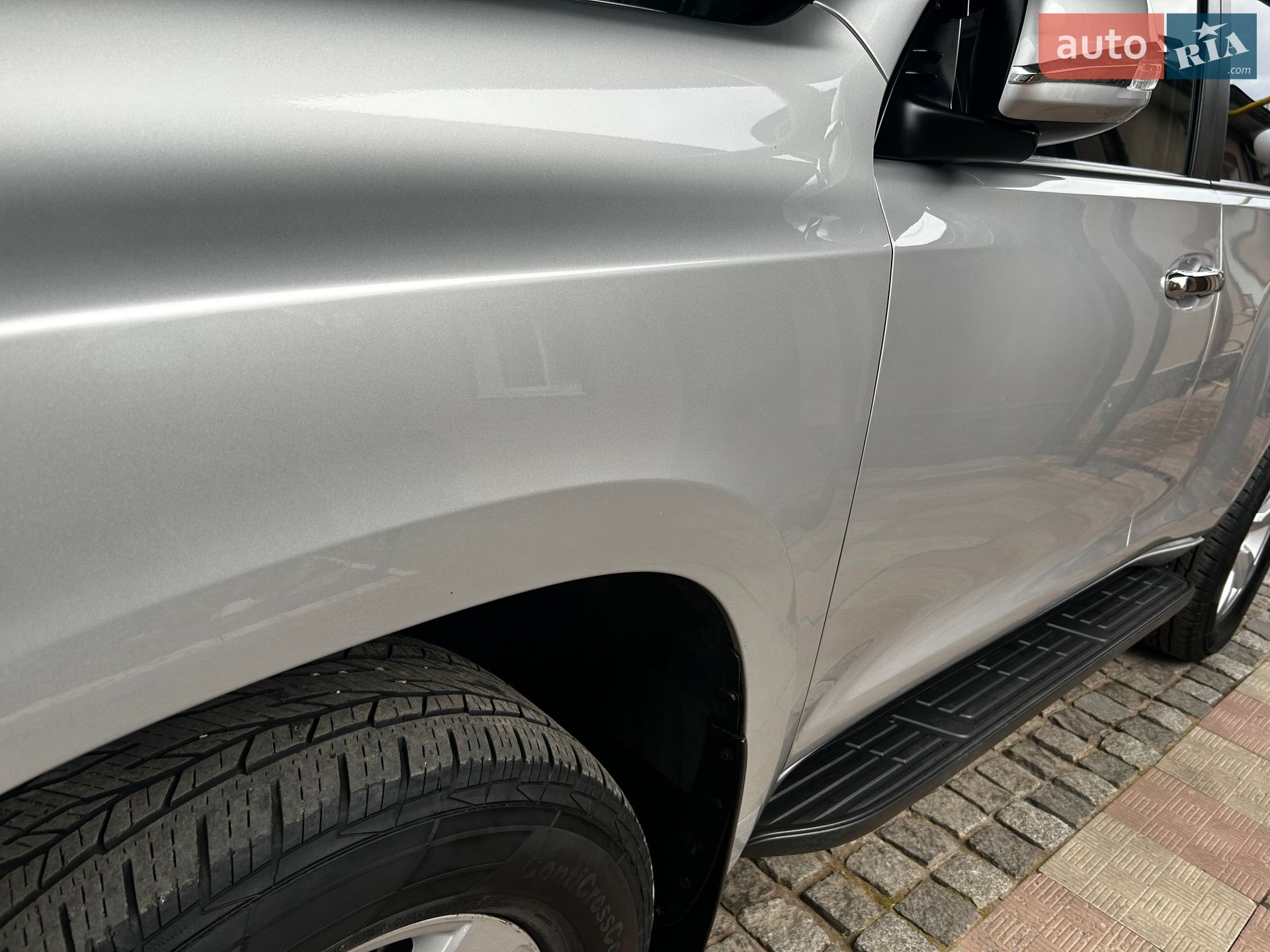 Toyota Land Cruiser Prado 2018 VIN JTEBR3FJ70K112858 фото оголошення 10 з 32