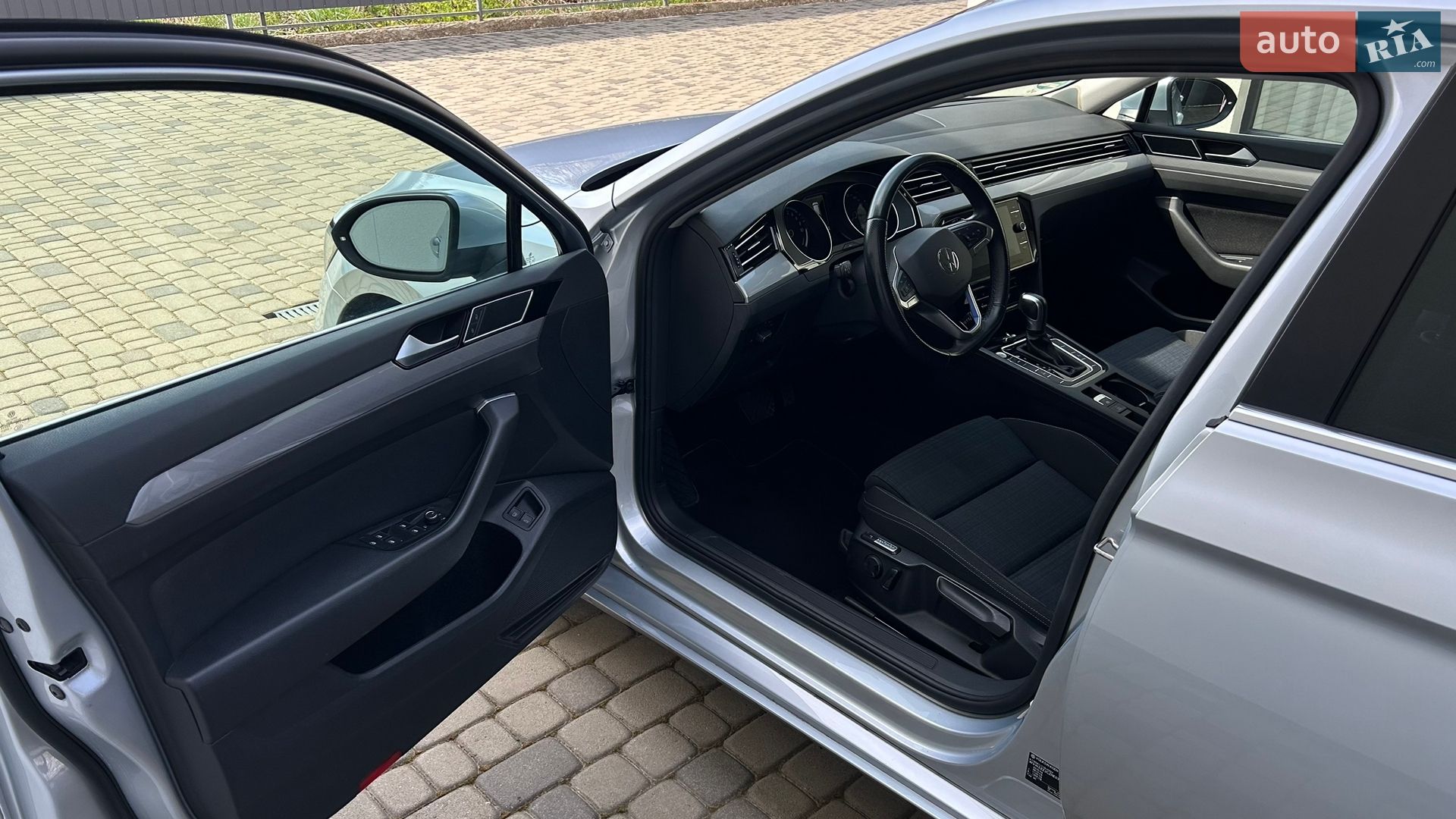 Volkswagen Passat 2022 VIN WVWZZZ3CZNE035072 фото оголошення 14 з 94