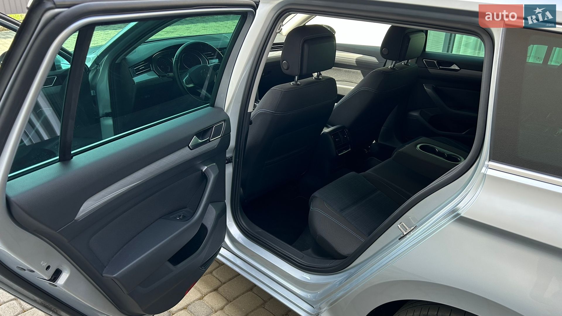 Volkswagen Passat 2022 VIN WVWZZZ3CZNE035072 фото оголошення 17 з 94