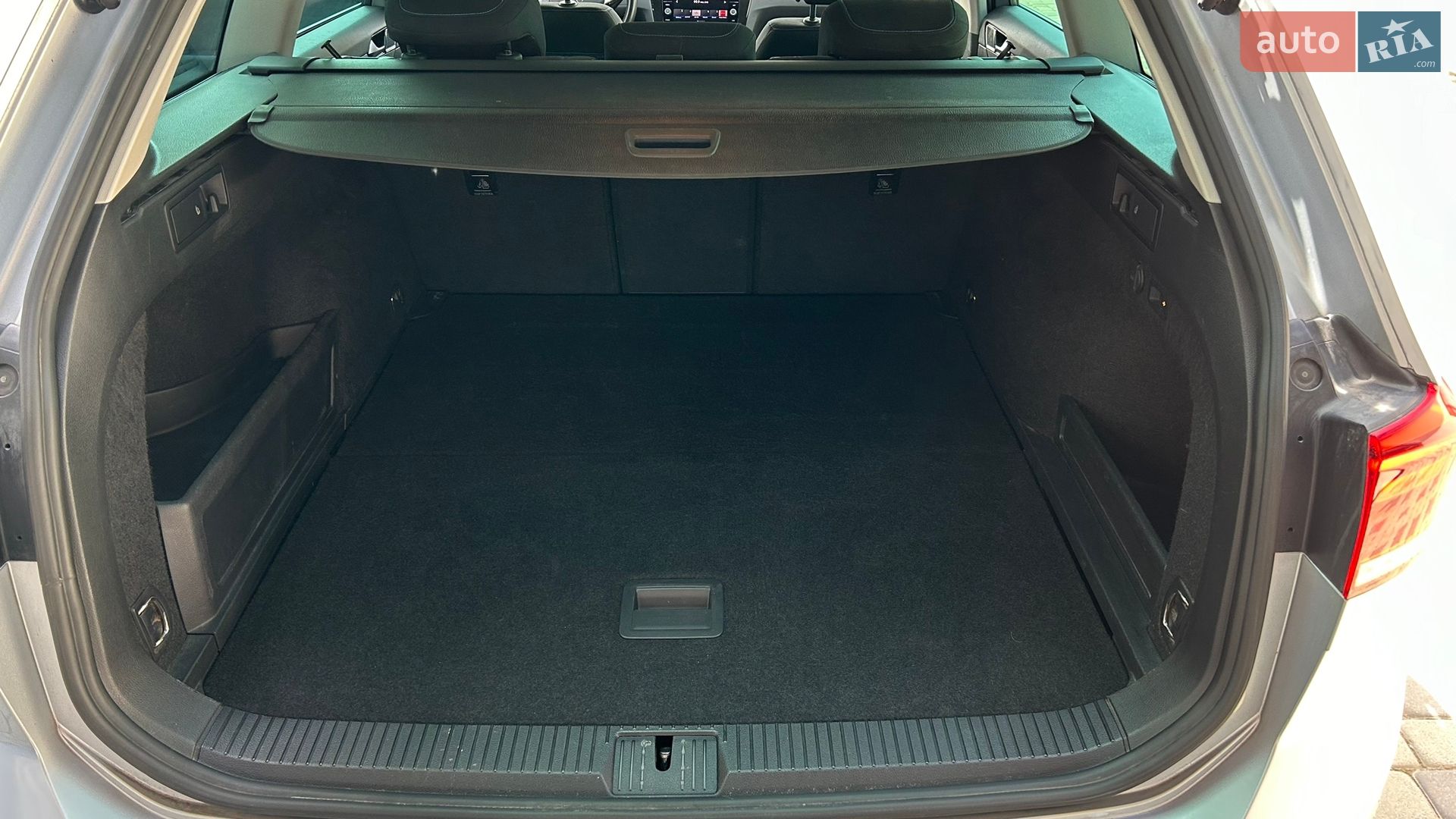 Volkswagen Passat 2022 VIN WVWZZZ3CZNE035072 фото оголошення 21 з 94