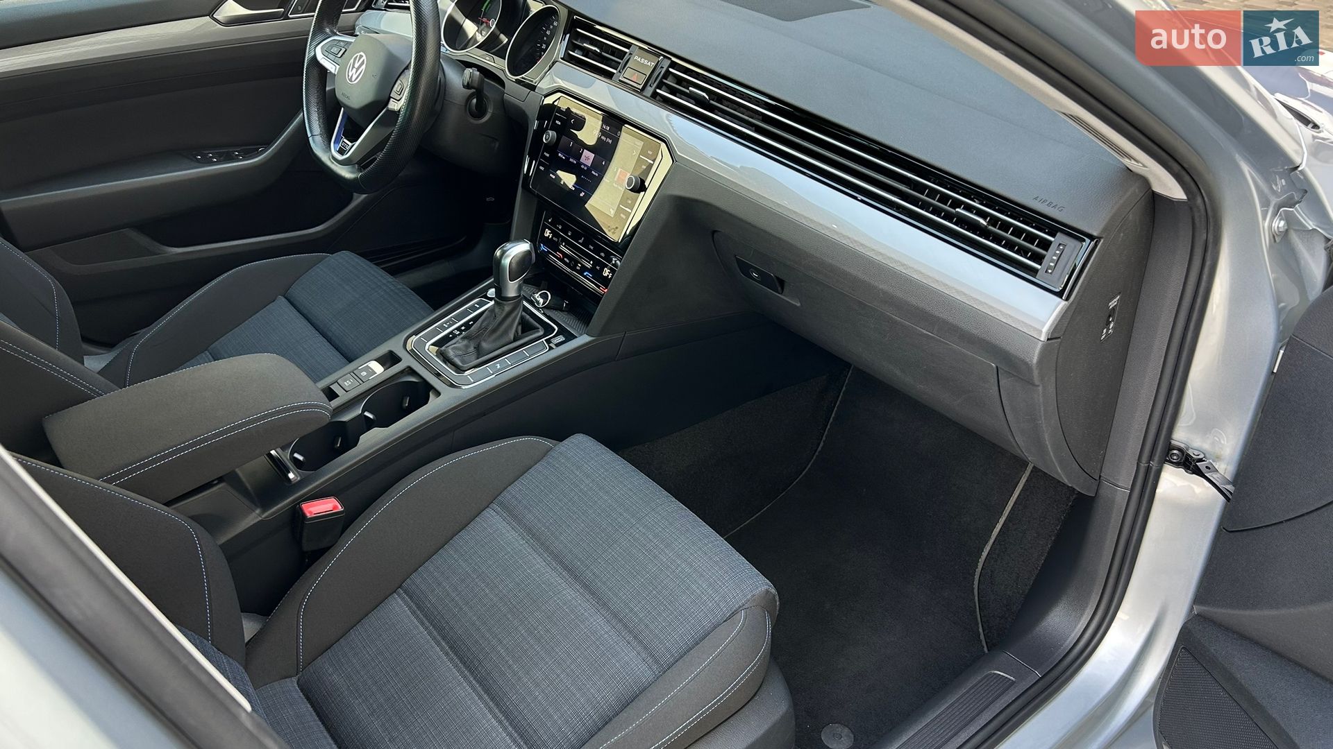 Volkswagen Passat 2022 VIN WVWZZZ3CZNE035072 фото оголошення 28 з 94