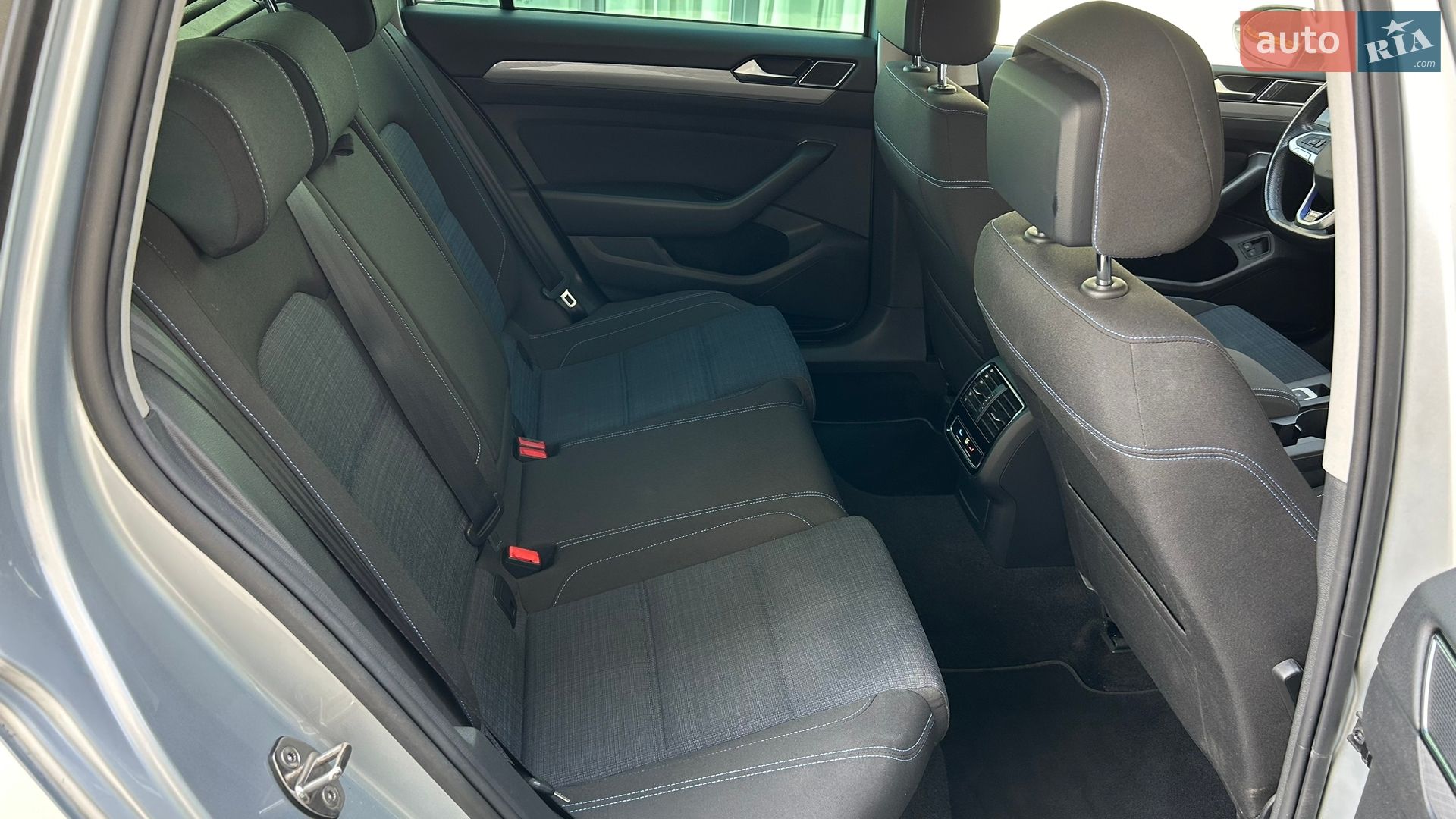 Volkswagen Passat 2022 VIN WVWZZZ3CZNE035072 фото оголошення 32 з 94