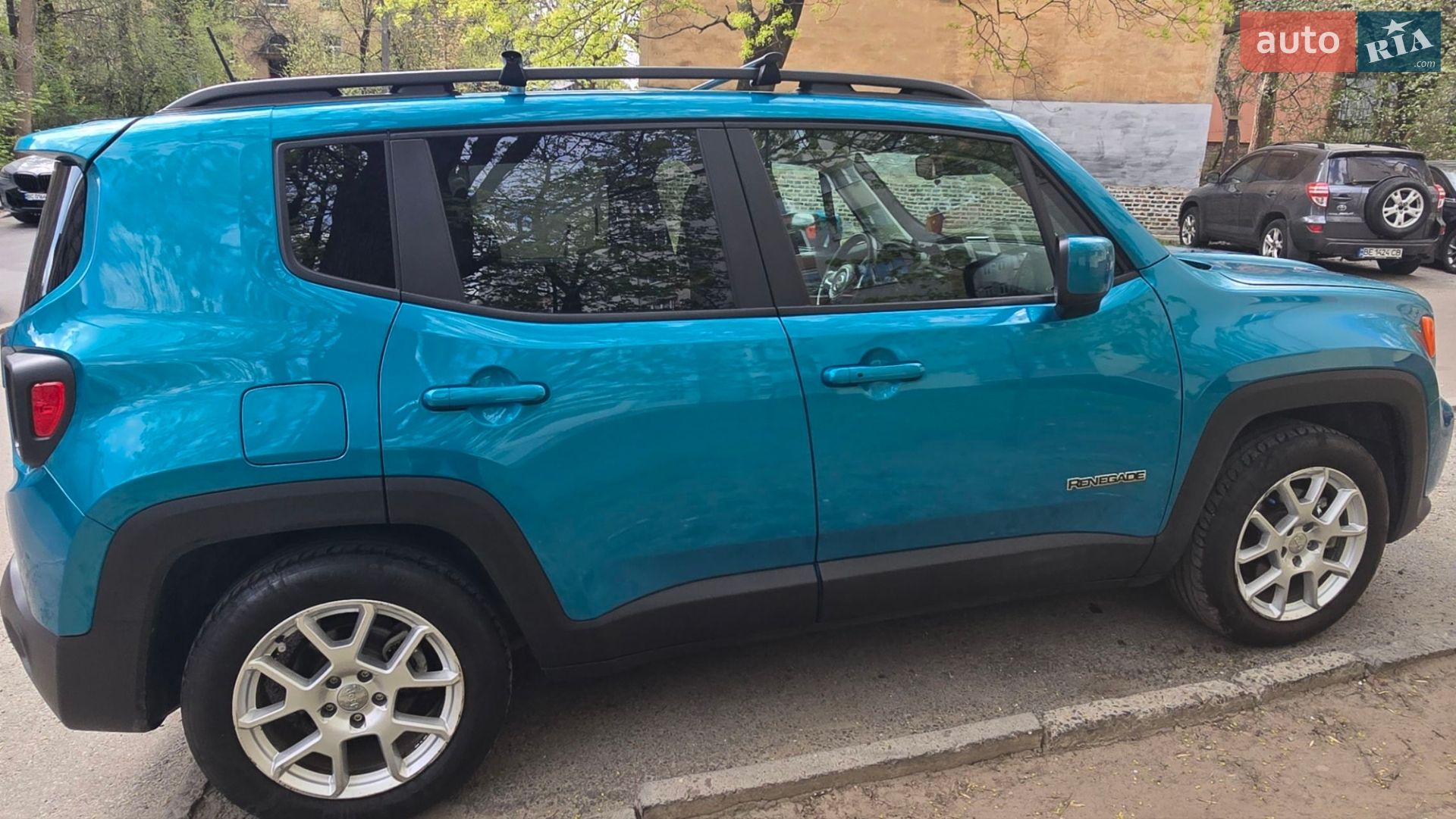 Jeep Renegade 2021 VIN ZACNJCBB0MPN22823 фото оголошення 6 з 10