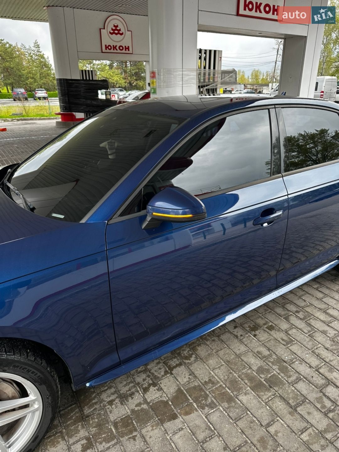 Audi A4 2016 VIN WAUANAF45HN055867 фото оголошення 6 з 23