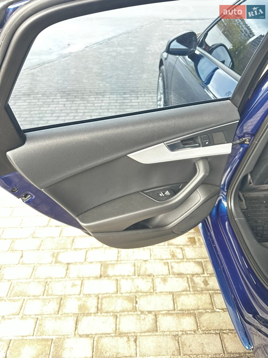 Audi A4 2016 VIN WAUANAF45HN055867 фото оголошення 19 з 23