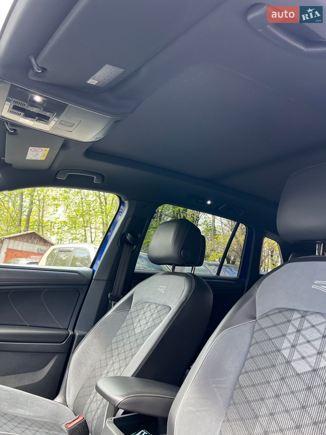 Volkswagen Tiguan 2022 VIN WVGZZZ5N7PW502612 фото оголошення 12 з 32