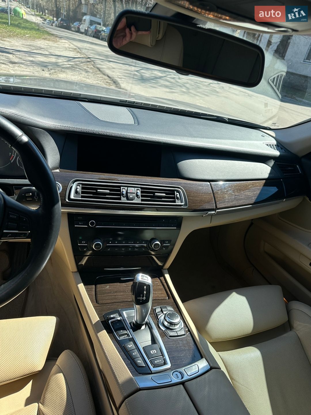BMW 7 Series 2011 VIN WBAKC81060C573784 фото оголошення 11 з 46
