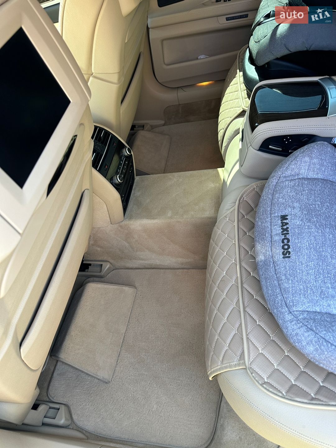 BMW 7 Series 2011 VIN WBAKC81060C573784 фото оголошення 29 з 46
