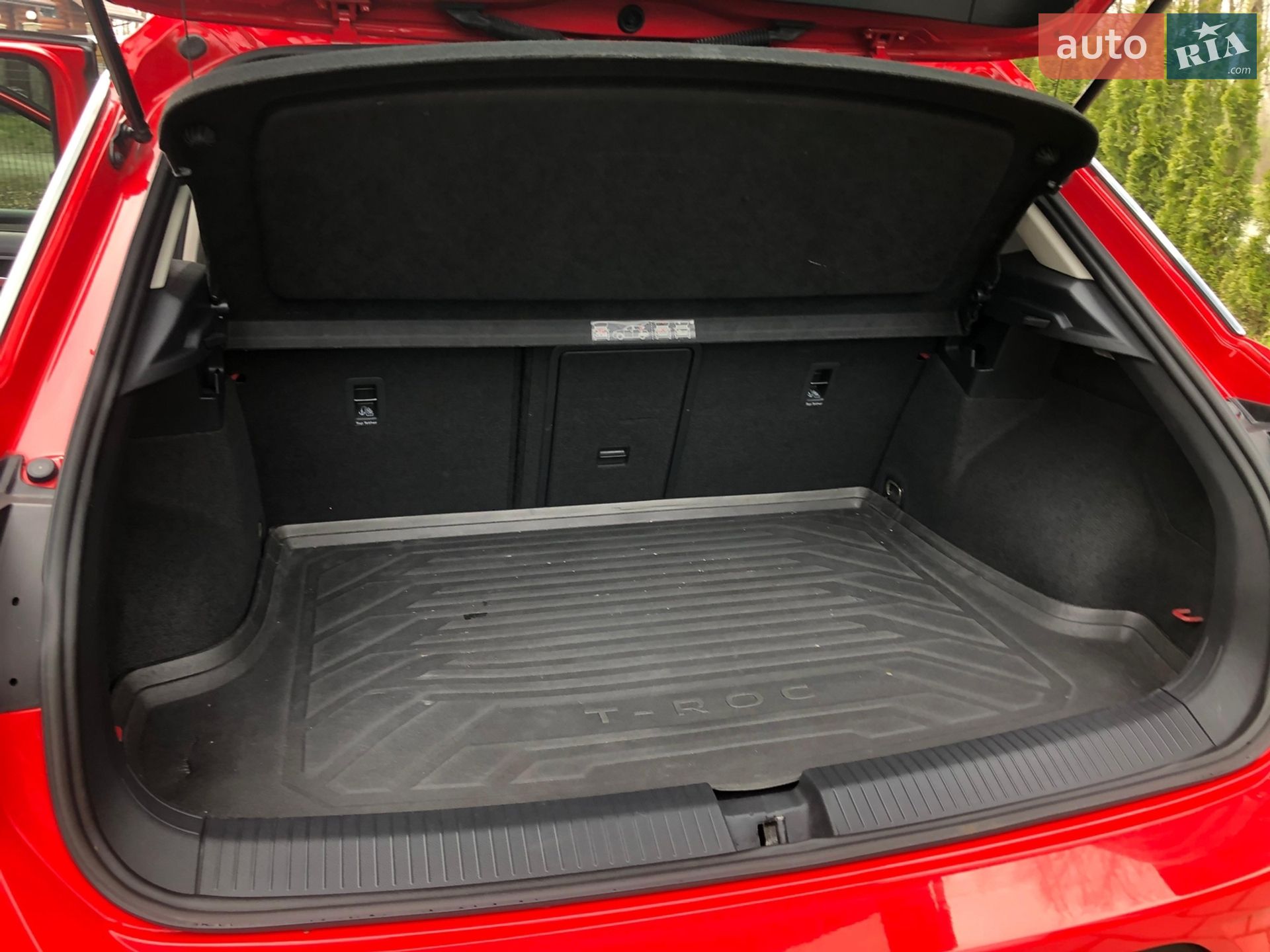 Volkswagen T-Roc 2020 VIN WVGZZZA1ZMV027043 фото оголошення 65 з 79