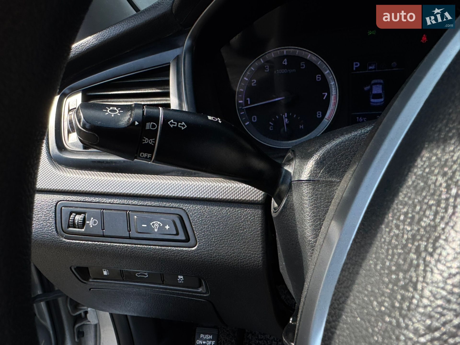Hyundai Sonata 2018 VIN KMHE341DBKA507827 фото оголошення 14 з 23