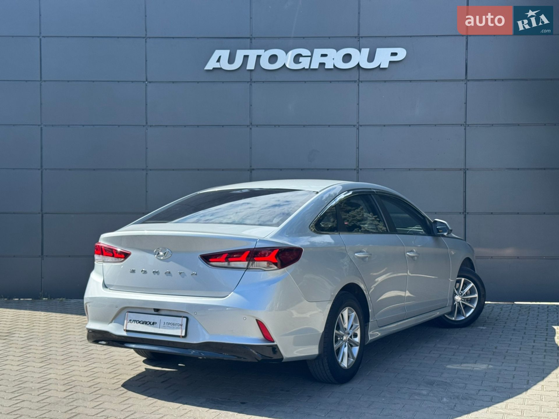 Hyundai Sonata 2018 VIN KMHE341DBKA507827 фото оголошення 4 з 23