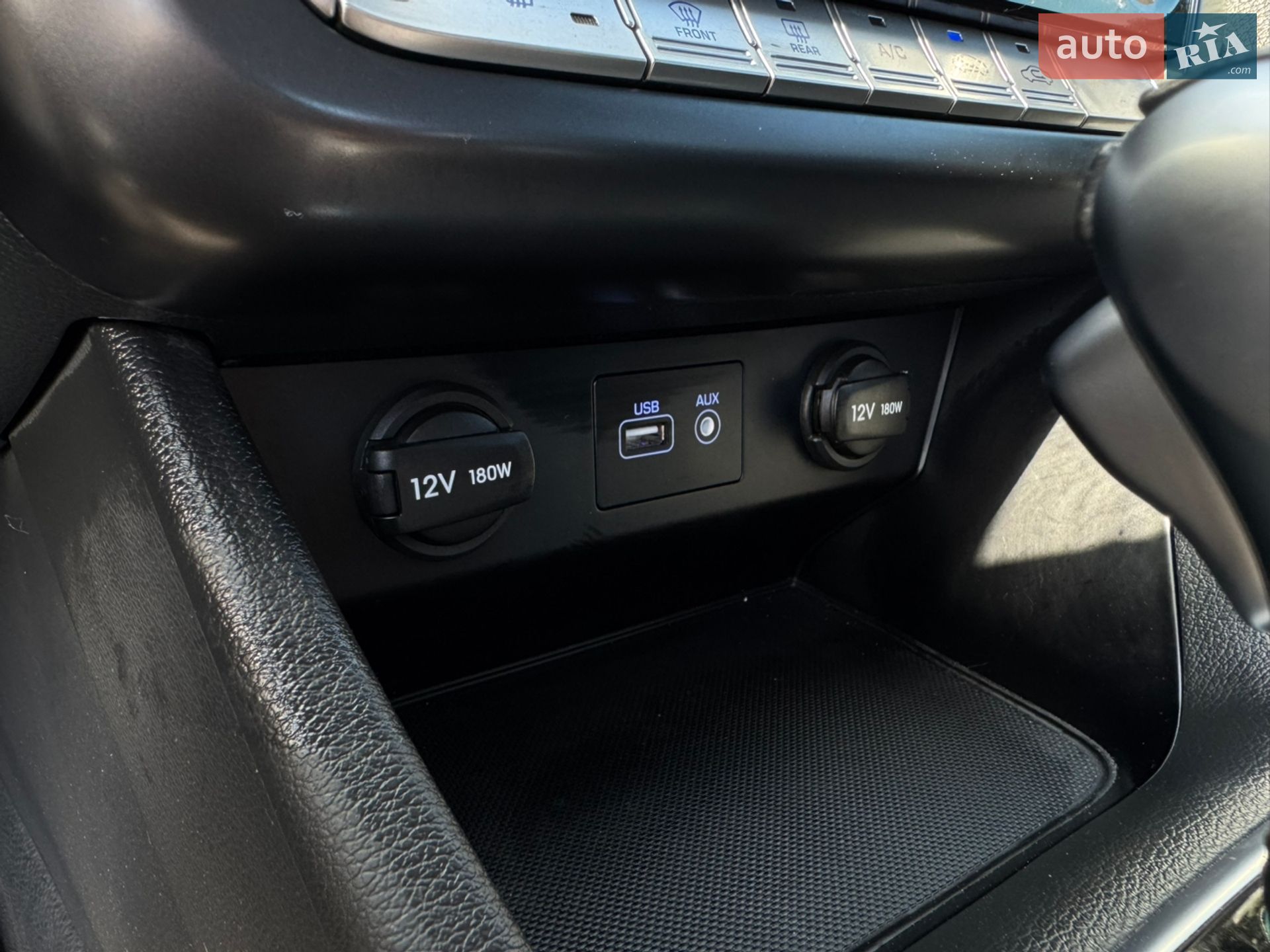 Hyundai Sonata 2018 VIN KMHE341DBKA507827 фото оголошення 19 з 23