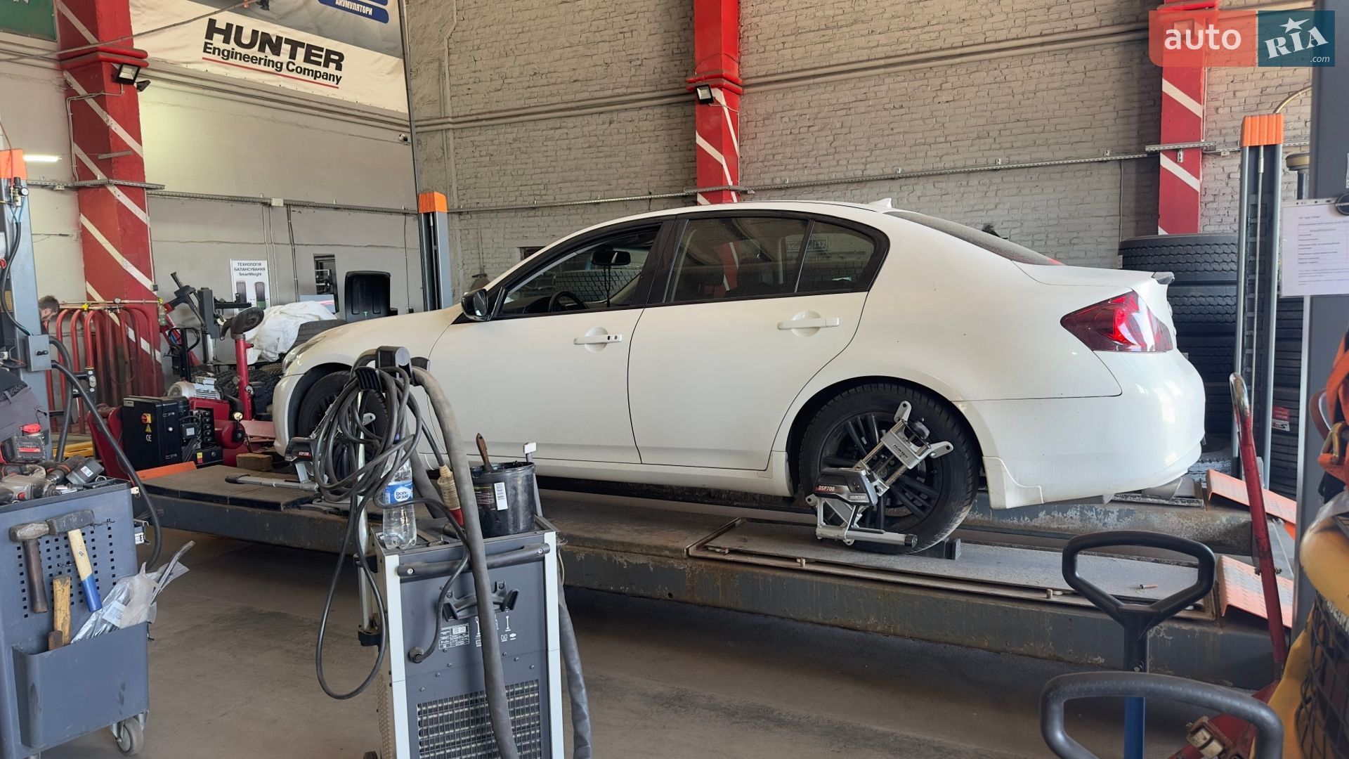 Infiniti G25 2012 VIN JN1DV6AP8CM812874 фото оголошення 26 з 34