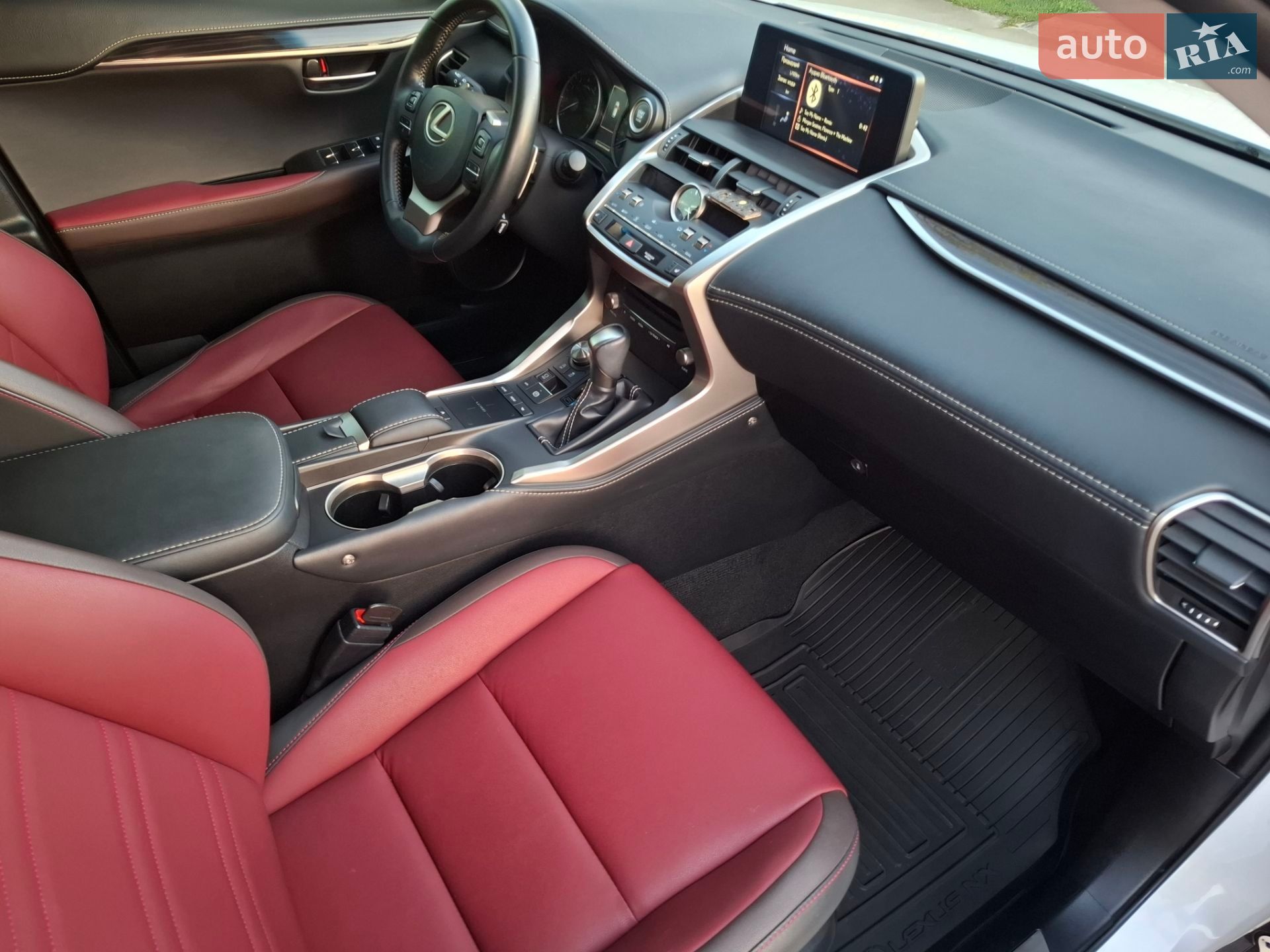 Lexus NX 2019 VIN JTJBERBZ802049491 фото оголошення 12 з 20