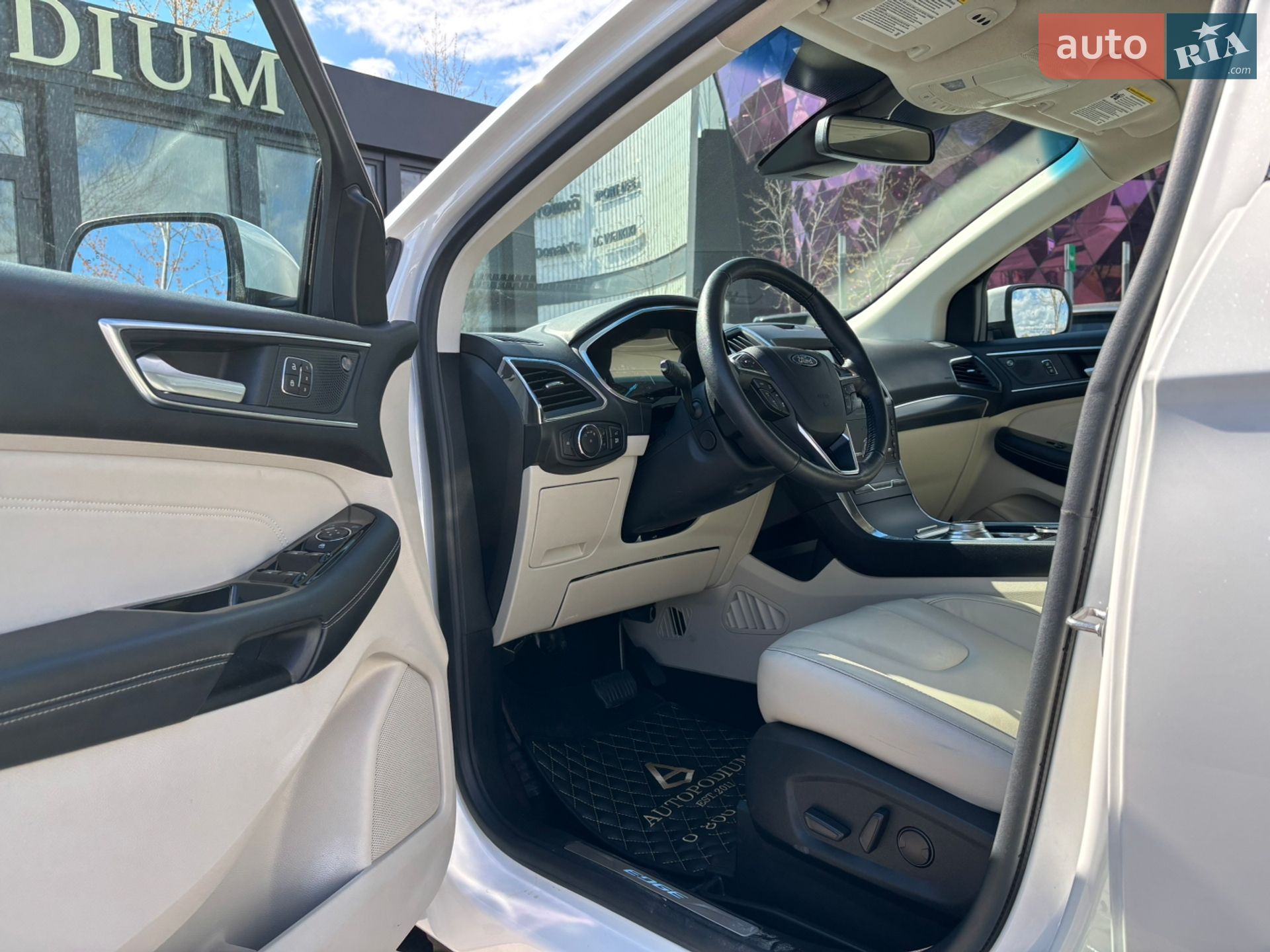 Ford Edge 2020 VIN 2FMPK3K99LBB28614 фото оголошення 19 з 57