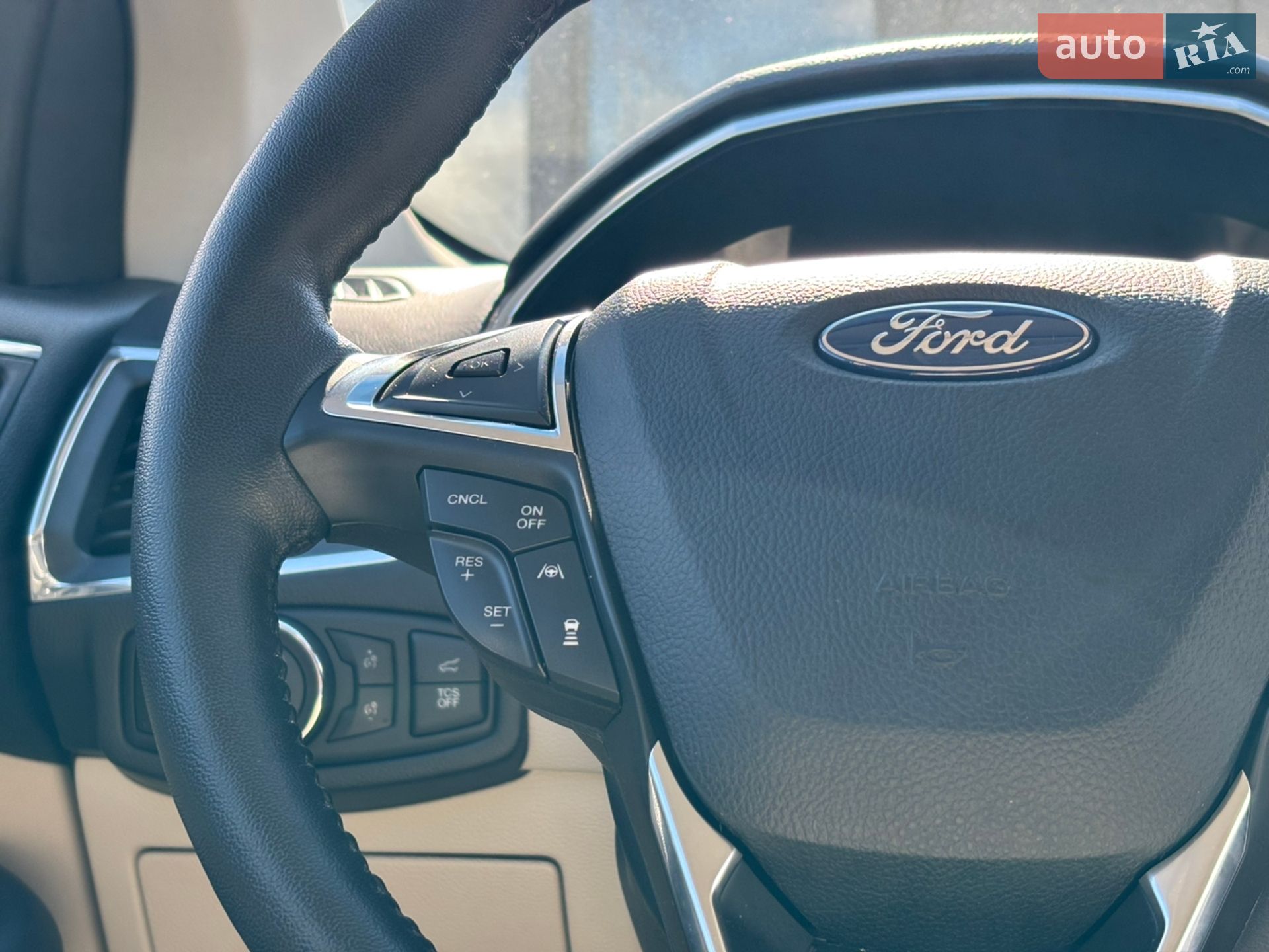 Ford Edge 2020 VIN 2FMPK3K99LBB28614 фото оголошення 37 з 57