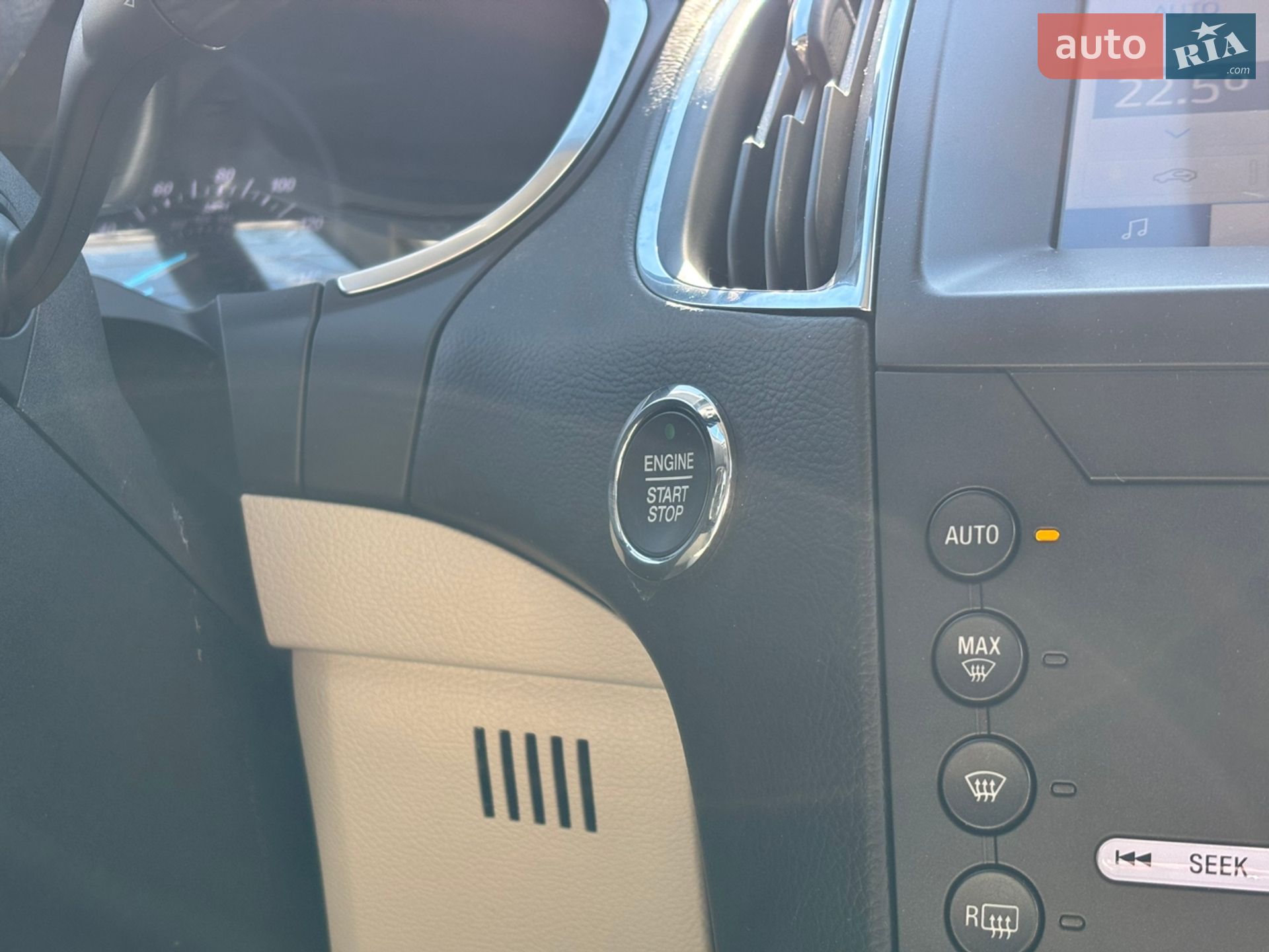 Ford Edge 2020 VIN 2FMPK3K99LBB28614 фото оголошення 39 з 57