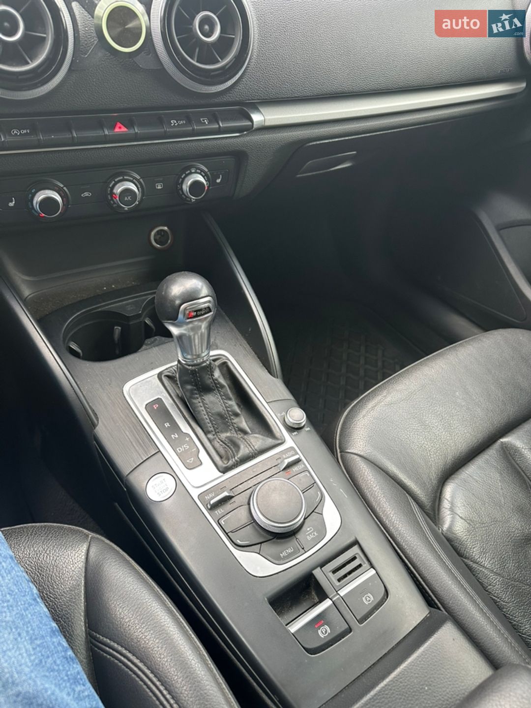 Audi A3 2015 VIN WAUZZZ8V2GA040146 фото оголошення 14 з 20