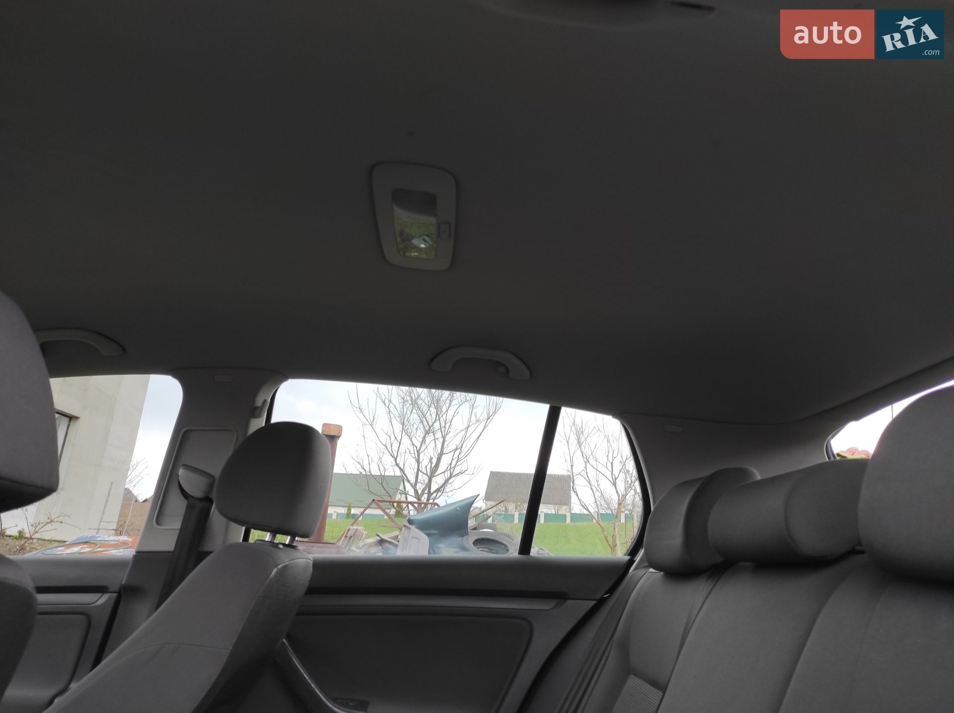 Volkswagen Golf 2005 VIN WVWZZZ1KZ6W081587 фото оголошення 12 з 27