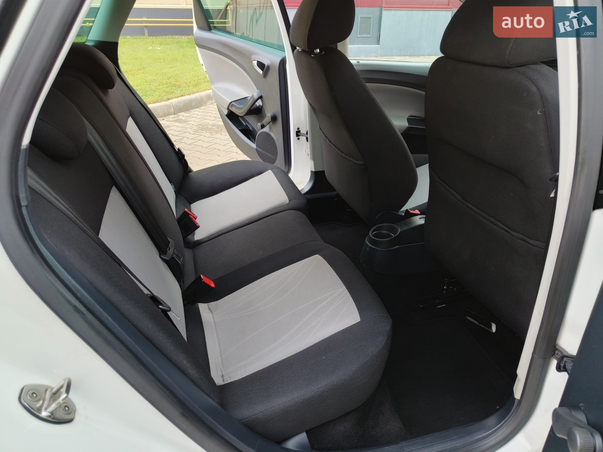 SEAT Ibiza ST 2014 VIN VSSZZZ6JZFR062418 фото оголошення 18 з 24